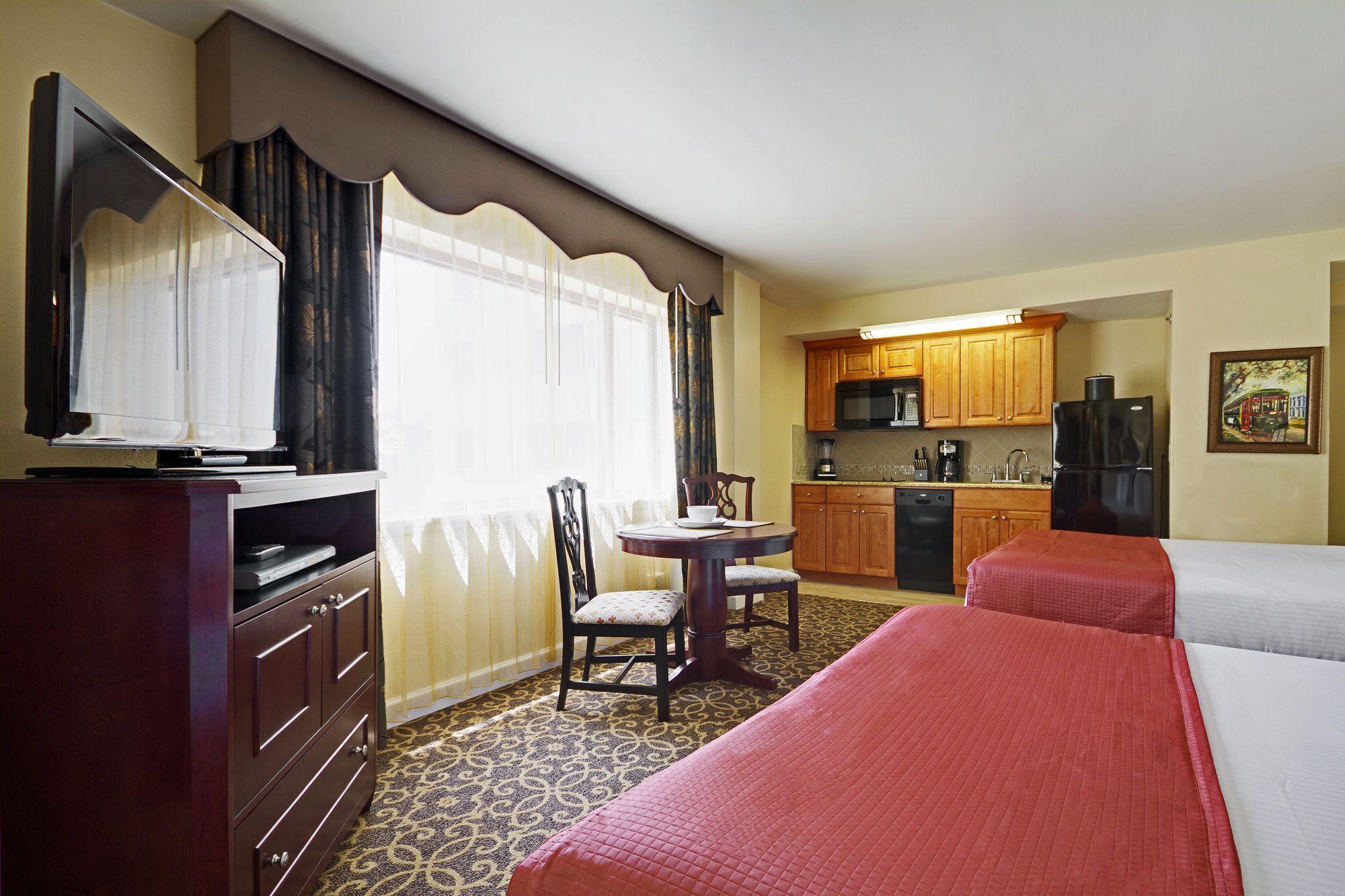 Resort Club Wyndham Avenue Plaza 3*