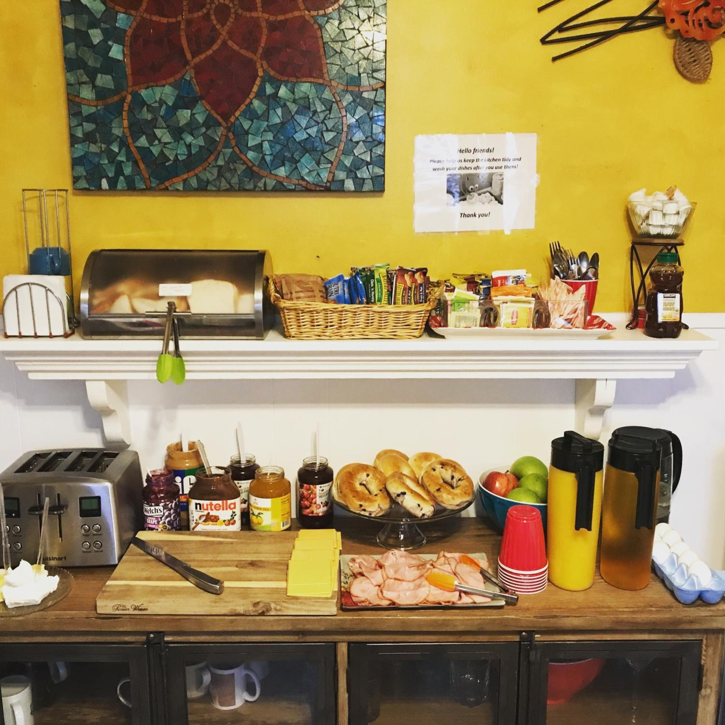 Hostel Madame Isabelle's House *