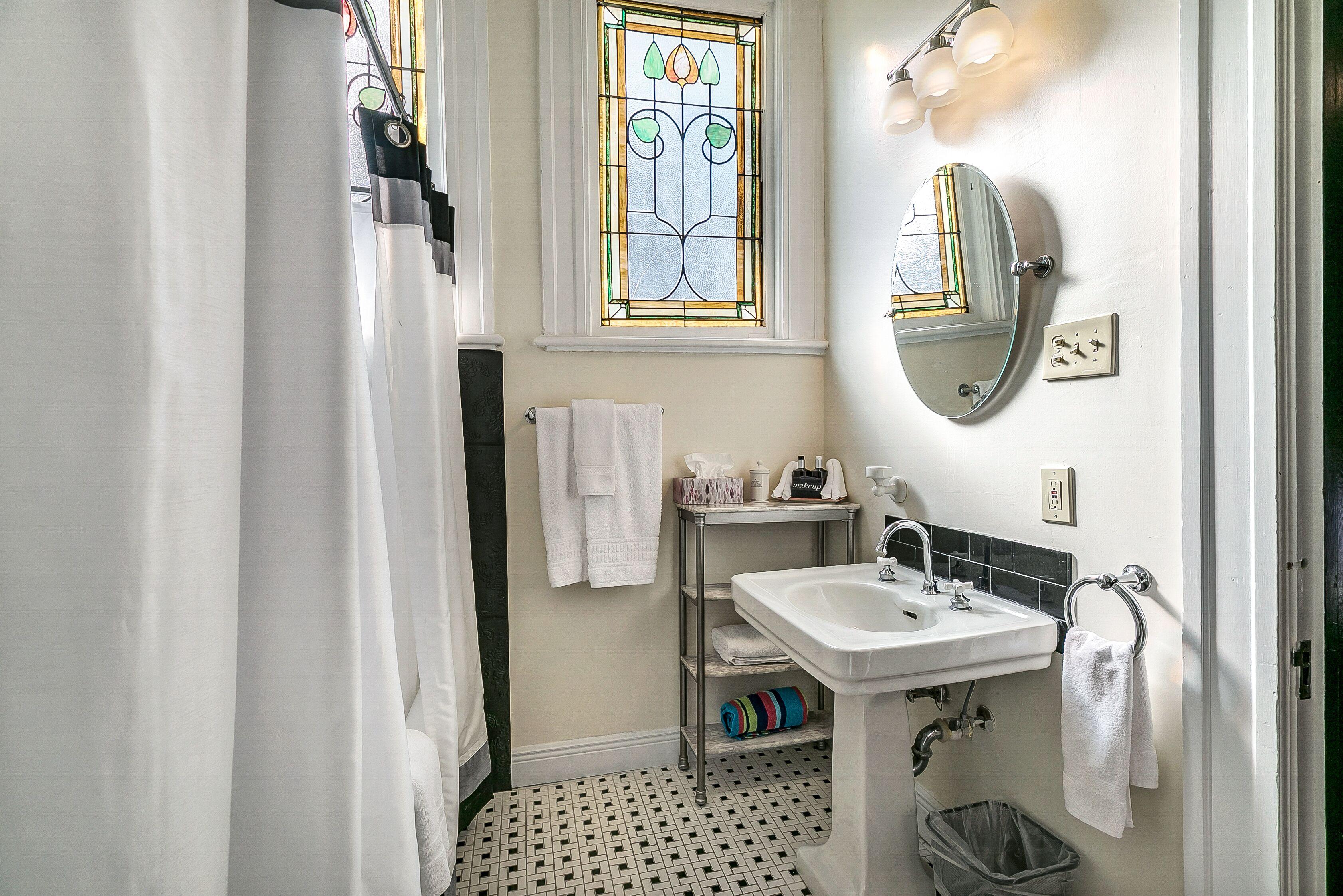 Canal Street Bed & Breakfast