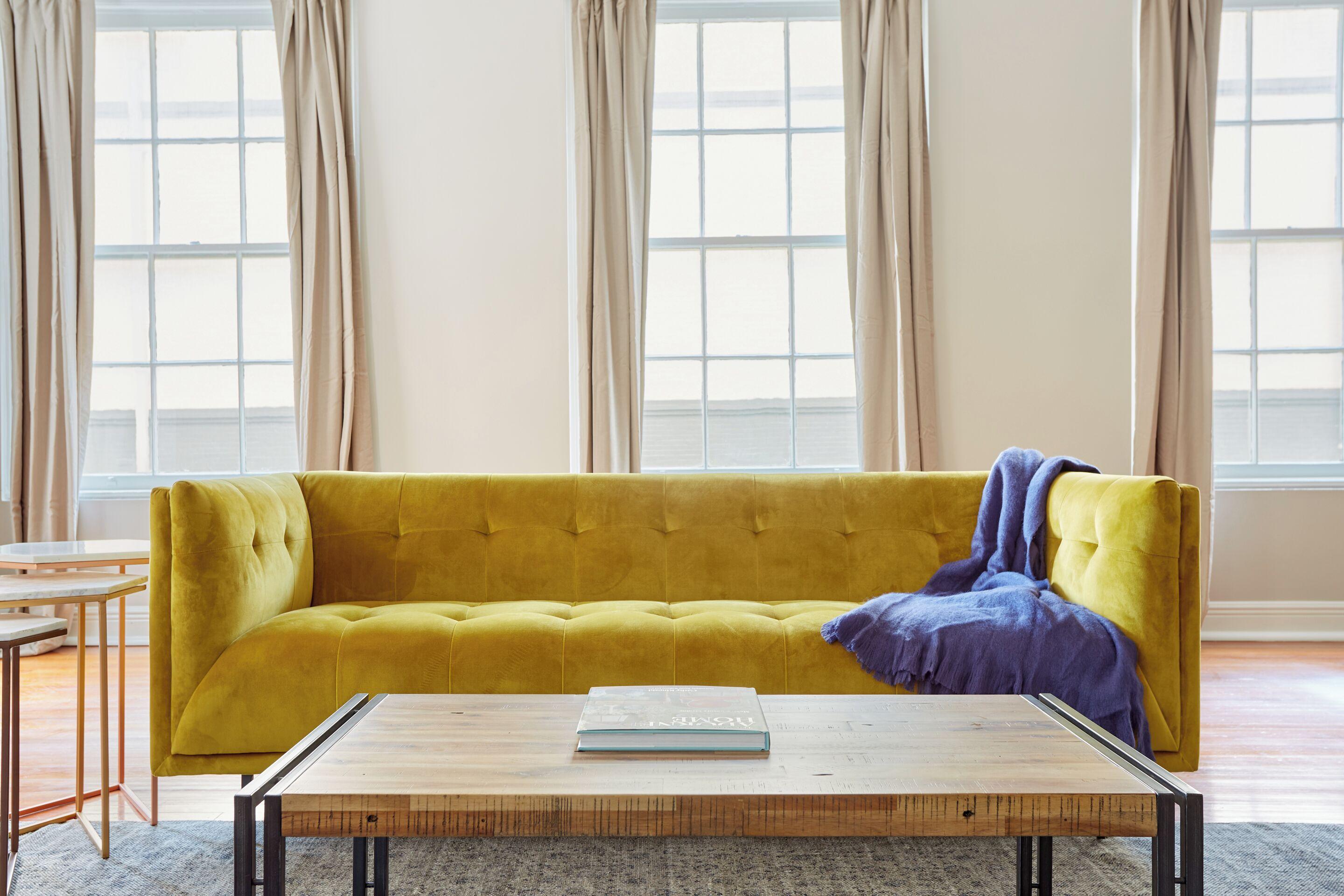 Sonder Baronne Manor Aparthotel