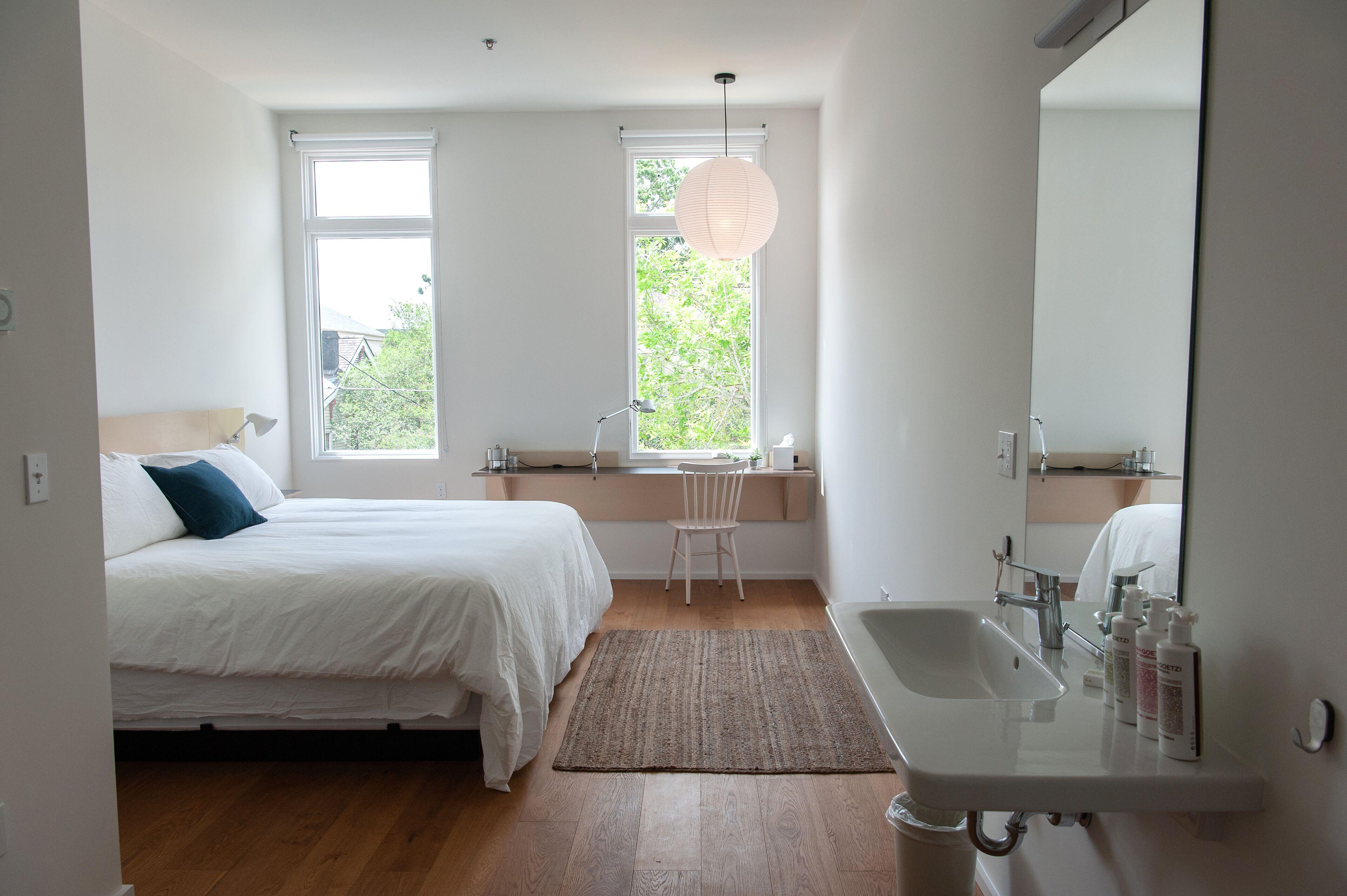 Travelers Hotel New Orleans