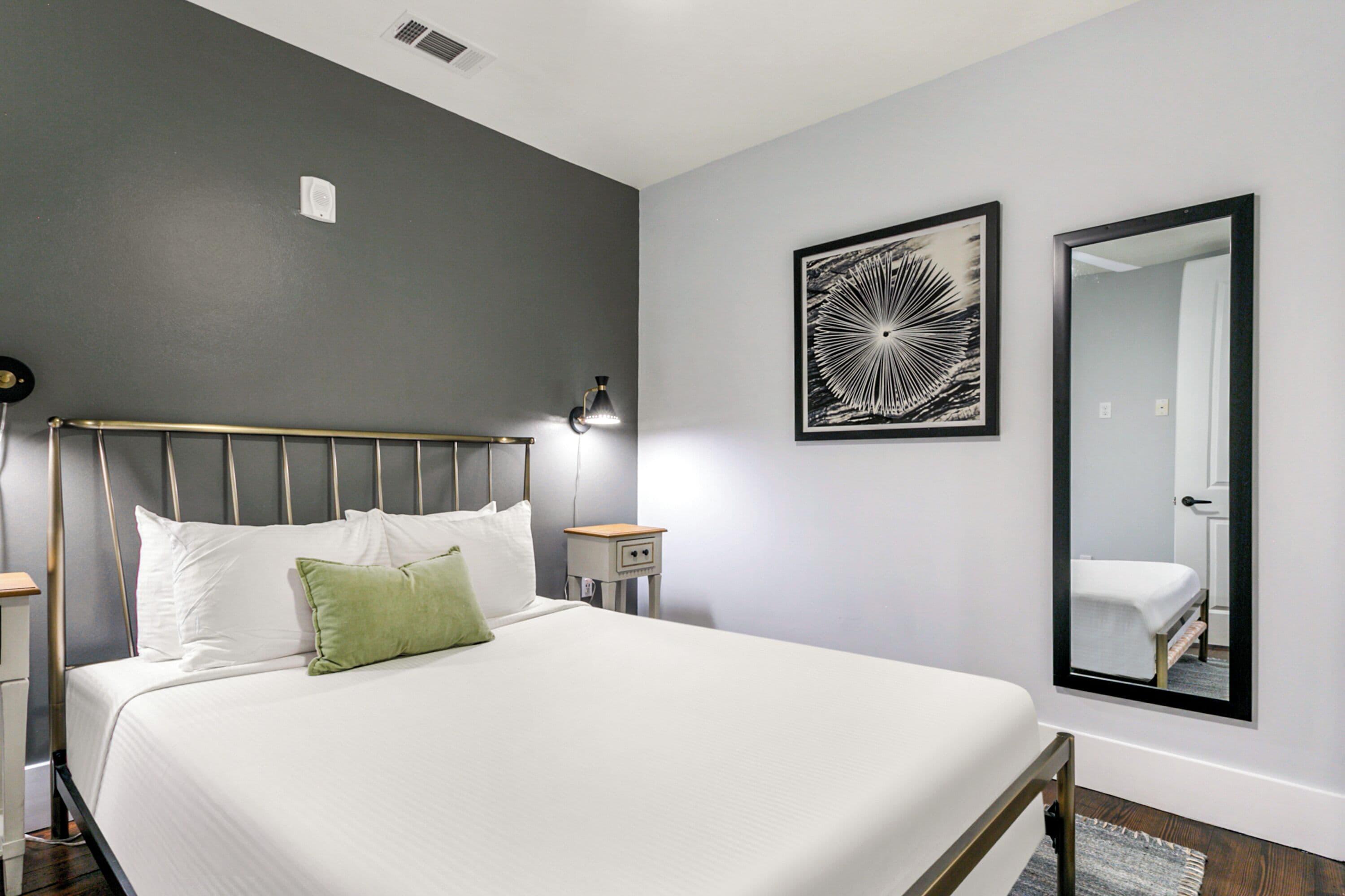 The Irish House Hotel