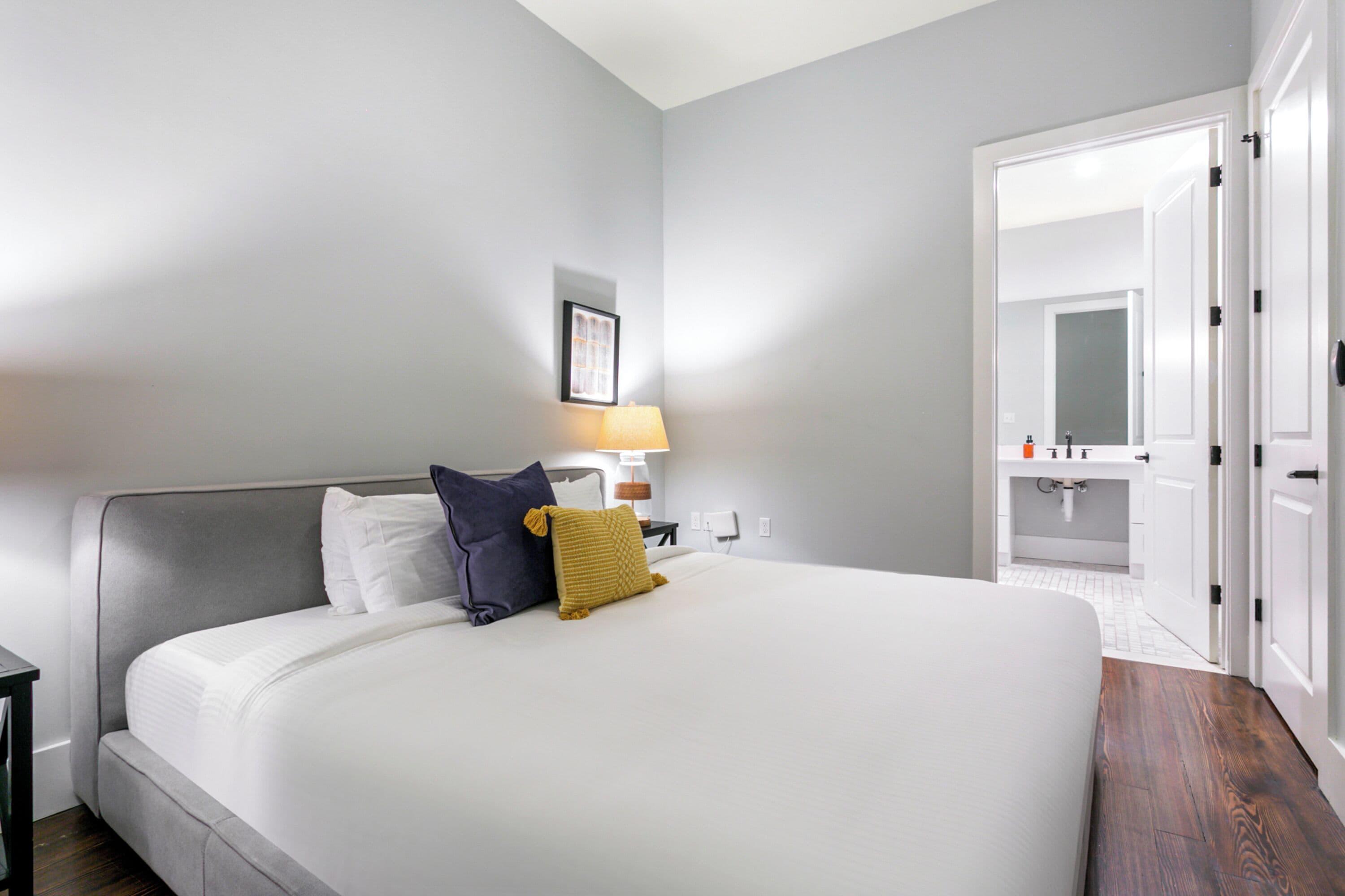 Hotel The Irish House *