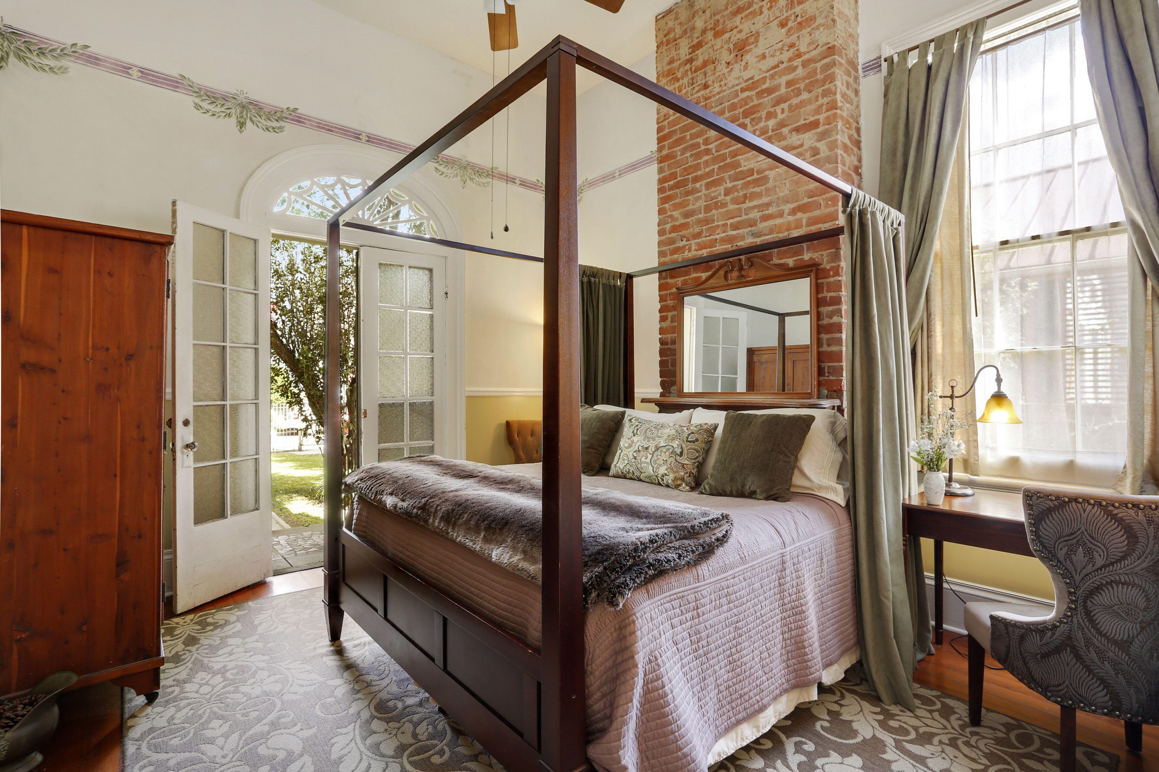 Auld Sweet Olive 4* New Orleans