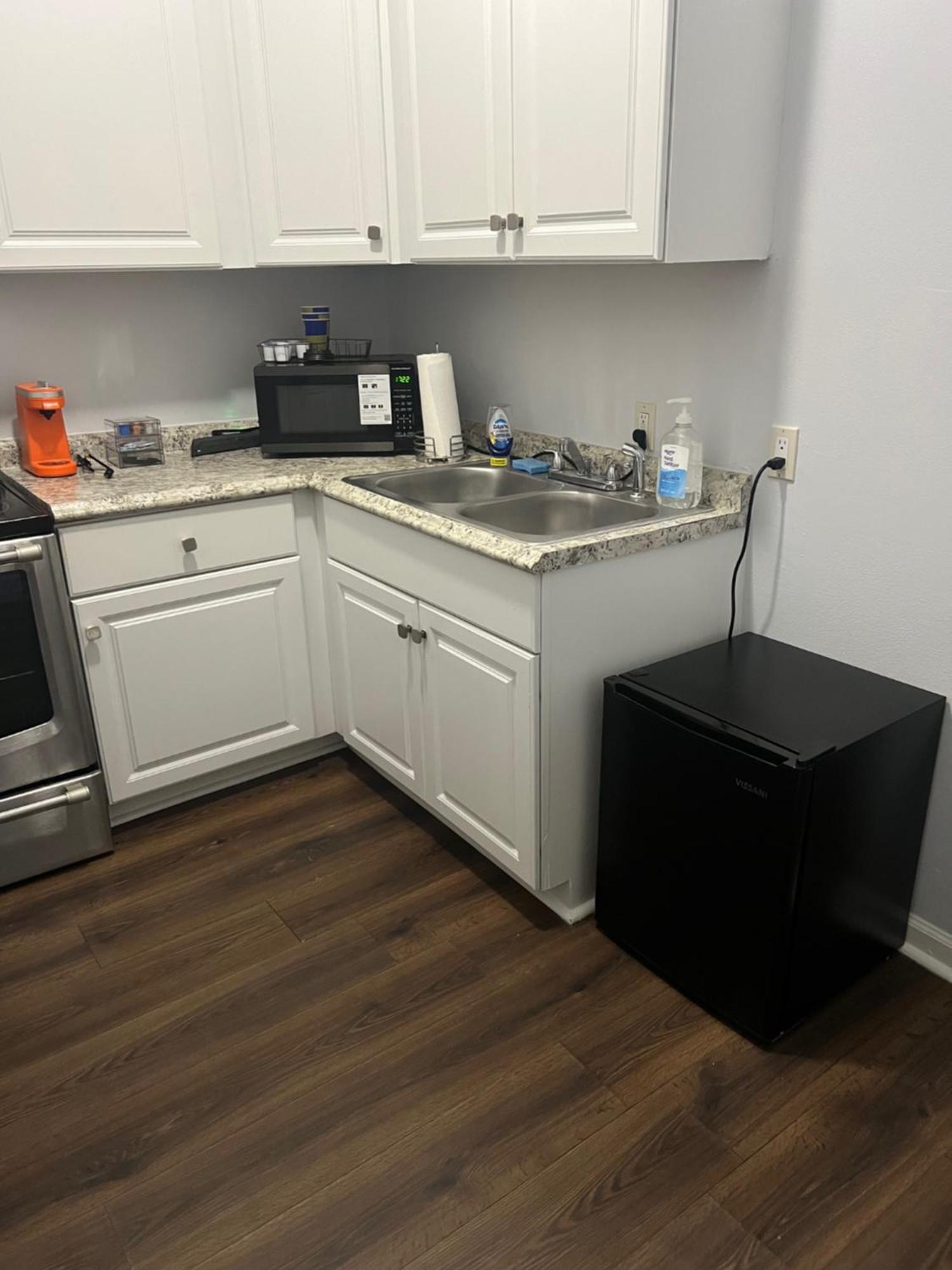 Trisuites 1 Apartment *