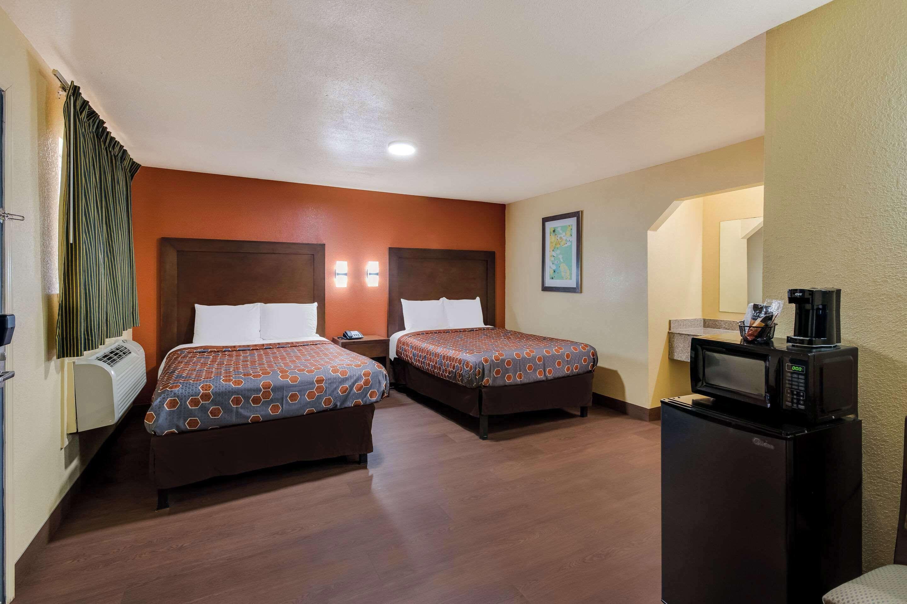 Hotel Relax Inn & Suites New Orleans