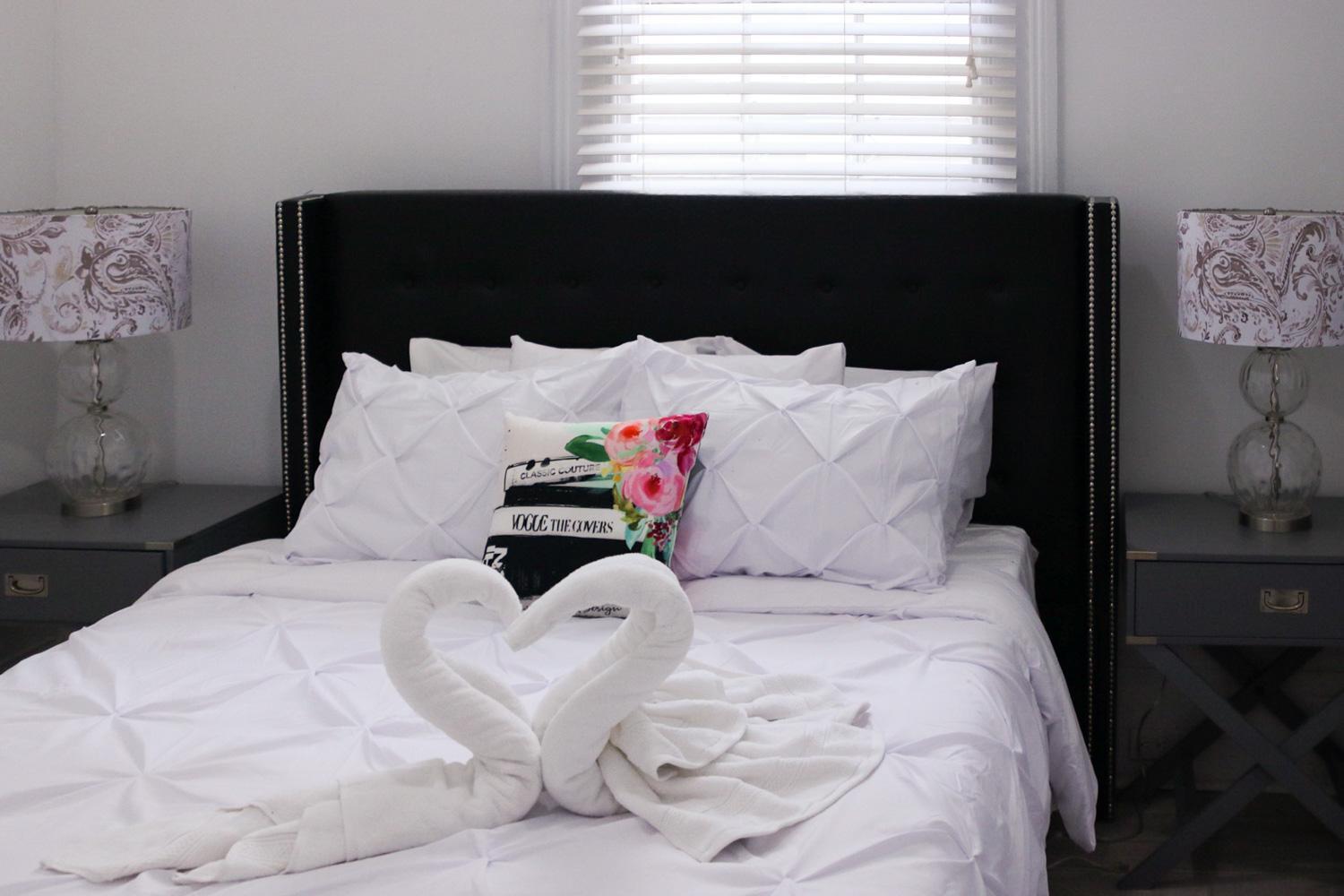 Hotel 9br-sleeps 19. Amazing Deal!! New Orleans