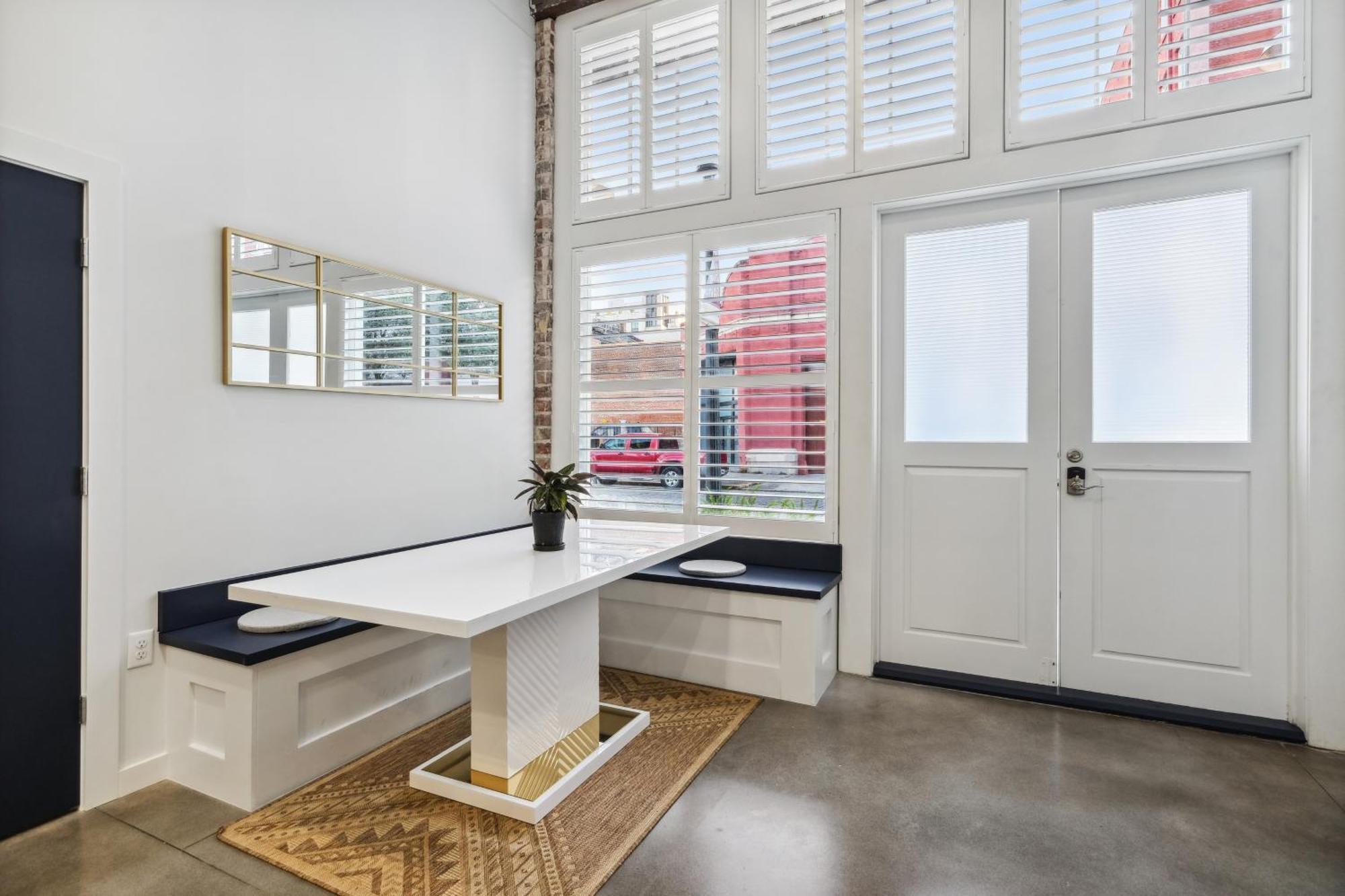 Exquisite Flat In Arts District Apartment New Orleans