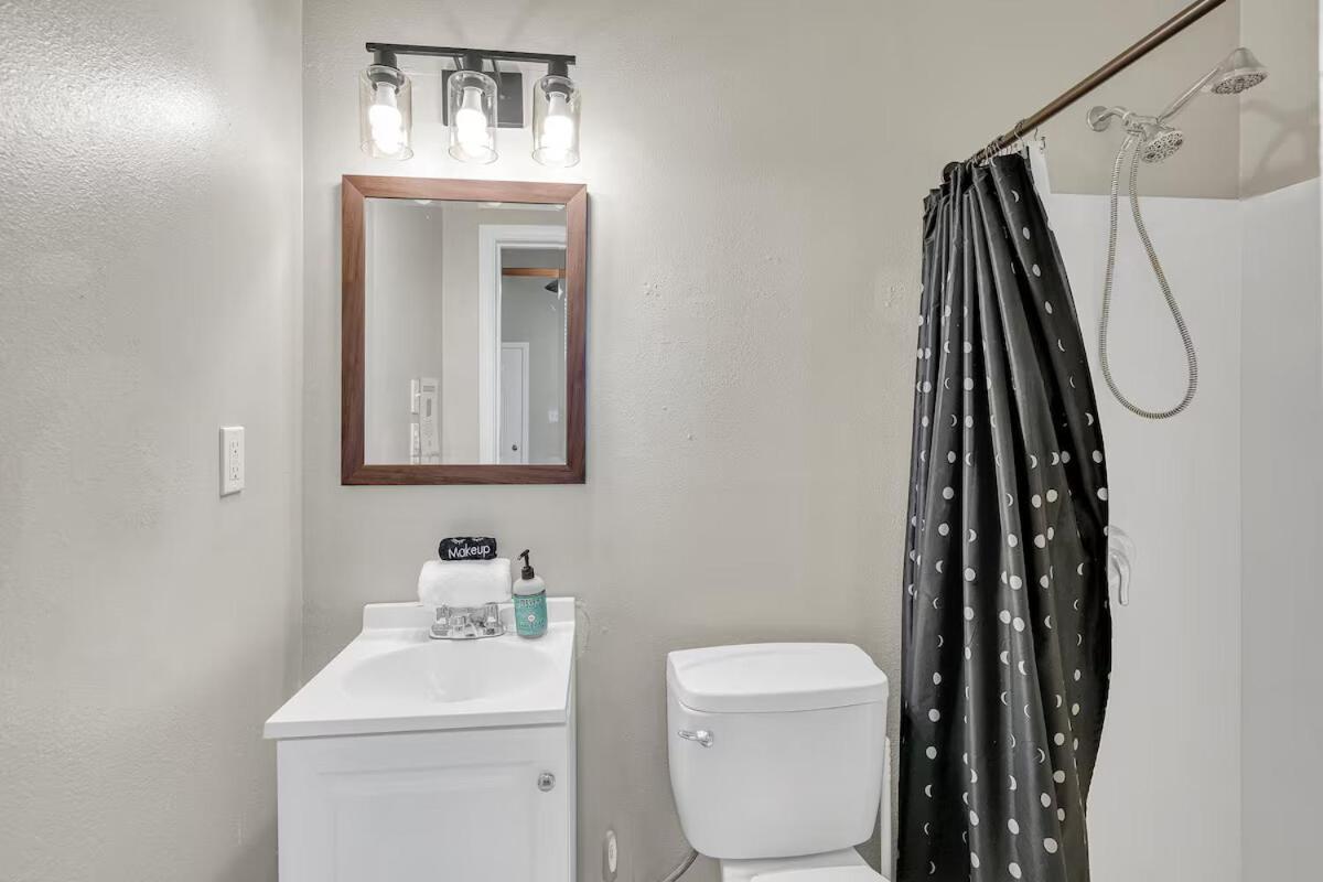 Mid-city Shotgun Streetcar Jazz Fest New Orleans