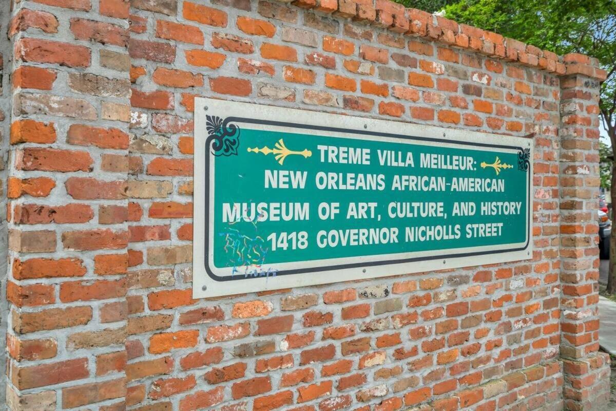 Mid-city Shotgun Retreat Easy Access Jazz Fest Holiday home New Orleans