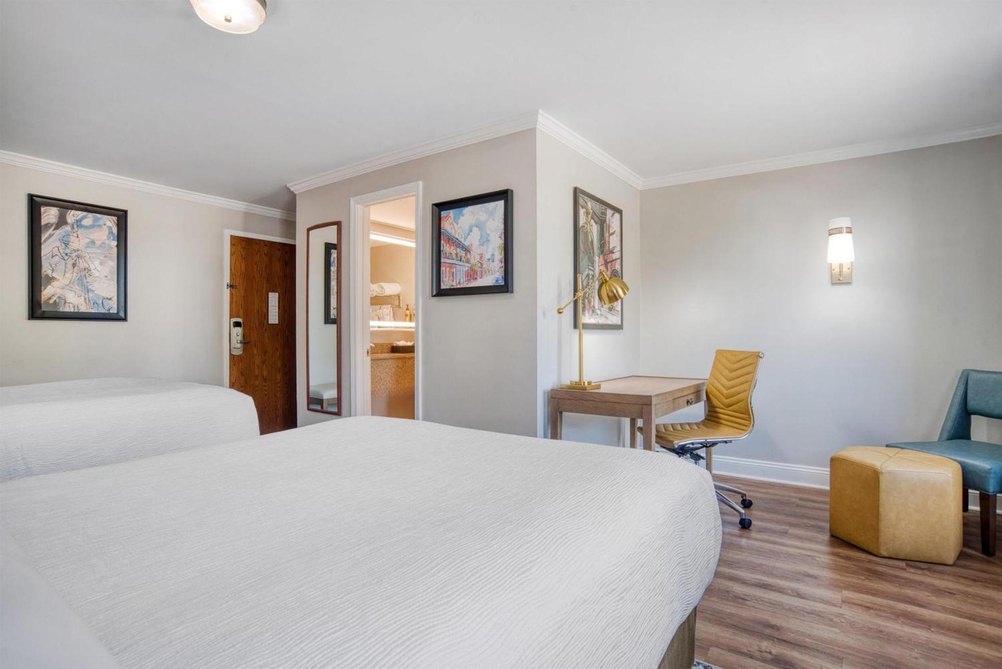 Western French Quarter Courtyard Hotel