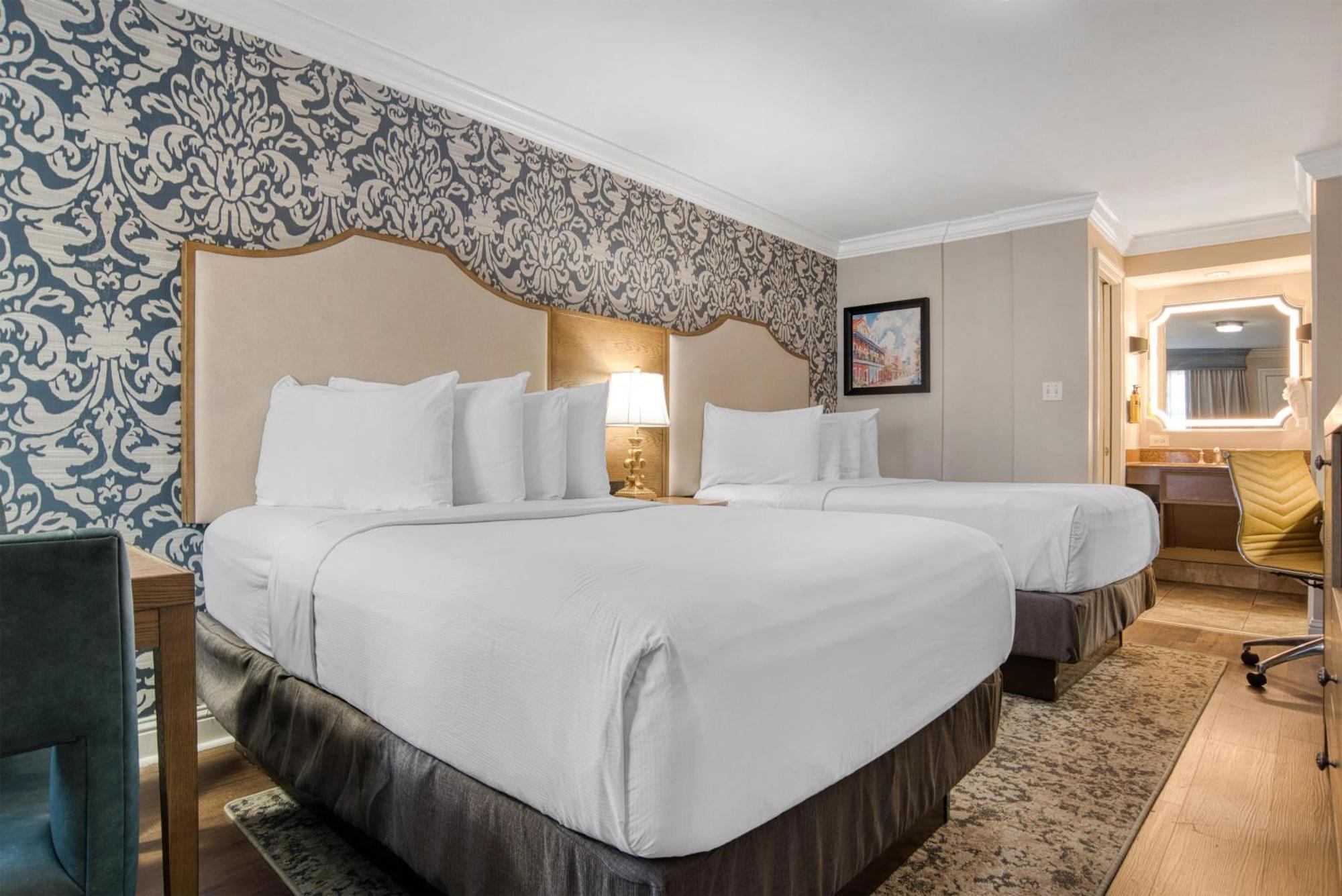 Western French Quarter Courtyard Hotel