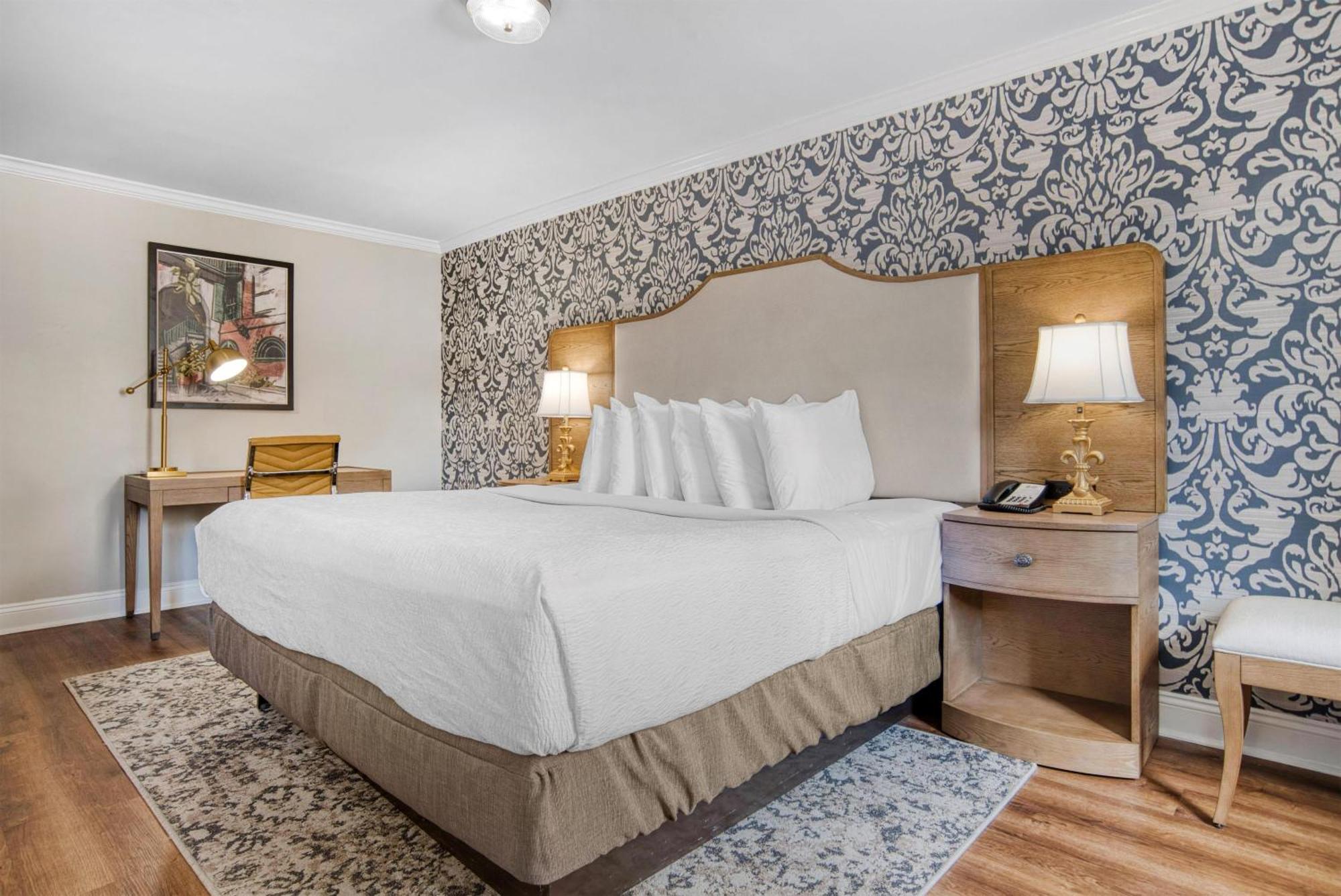 Hotel Western French Quarter Courtyard