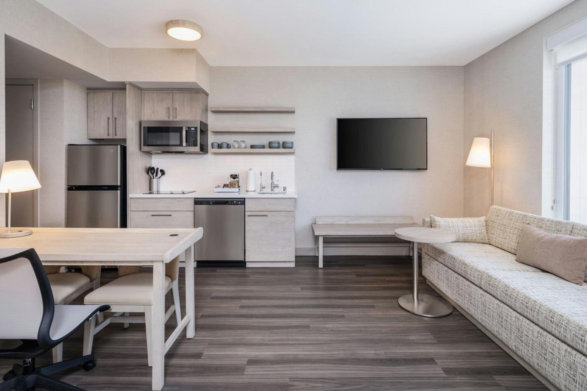 Element Downtown New Orleans