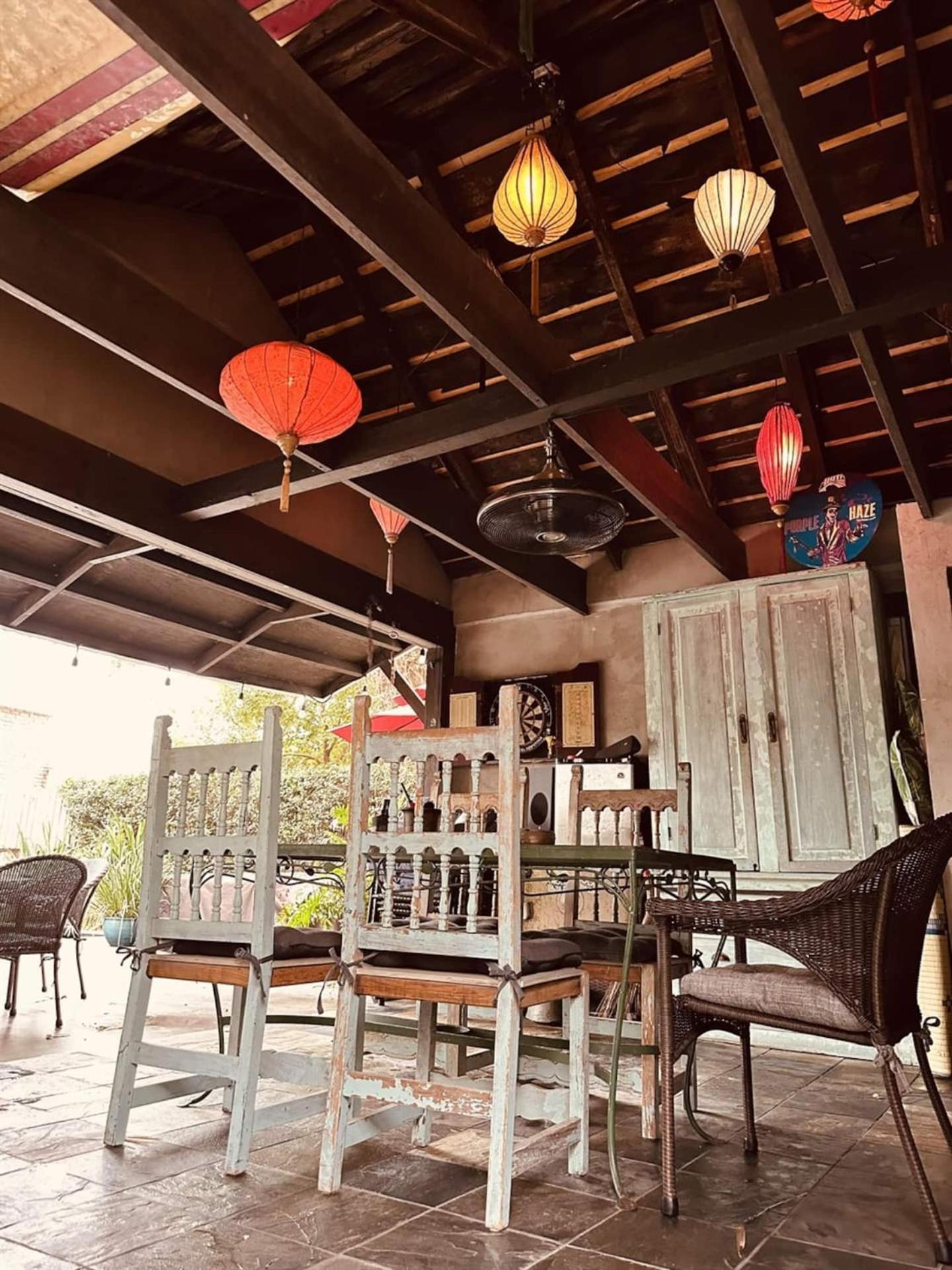 Historic- Salt Pool-Balconies-Near French Quarter New Orleans