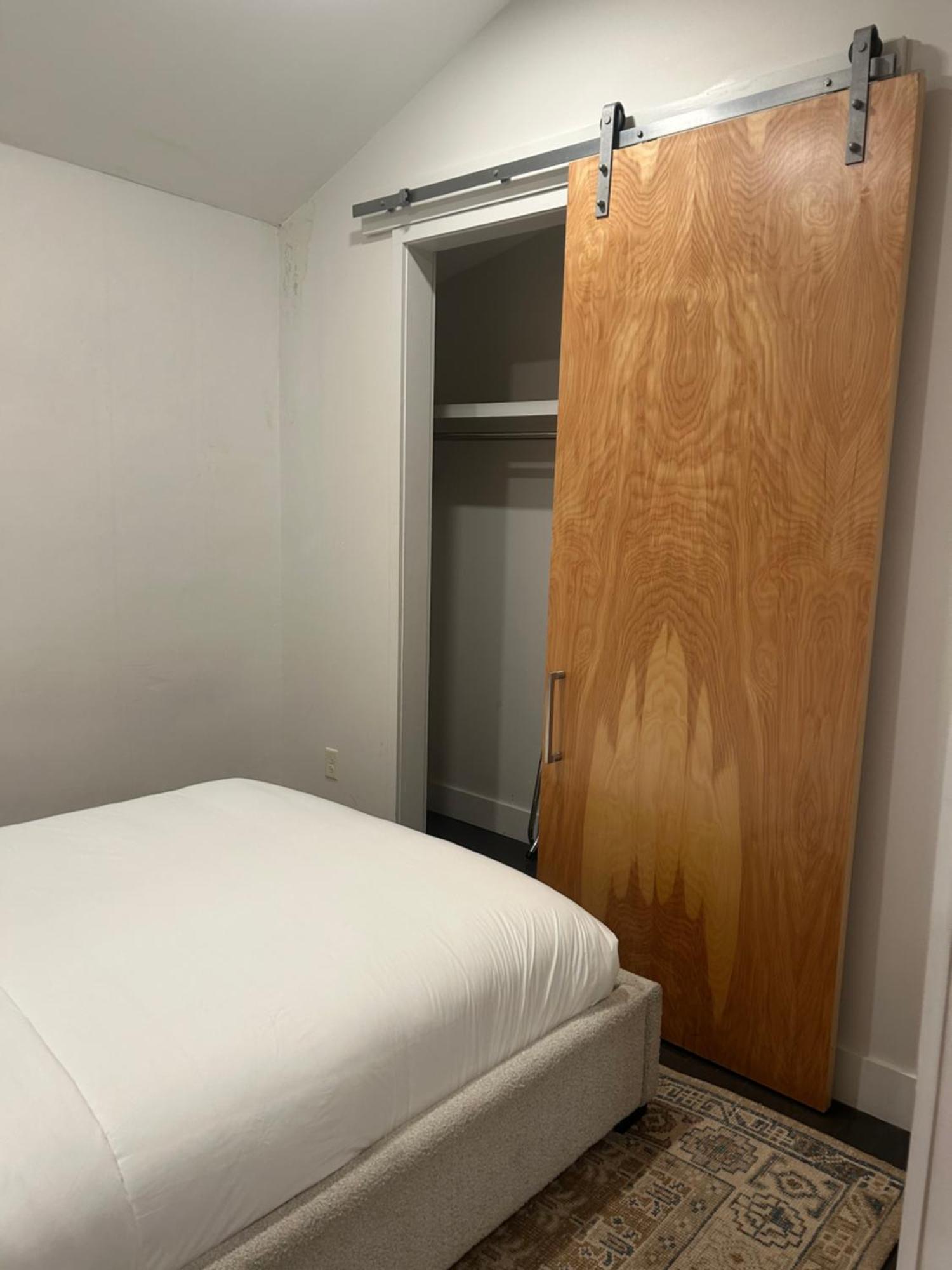 Hotel The Gregory 402 *