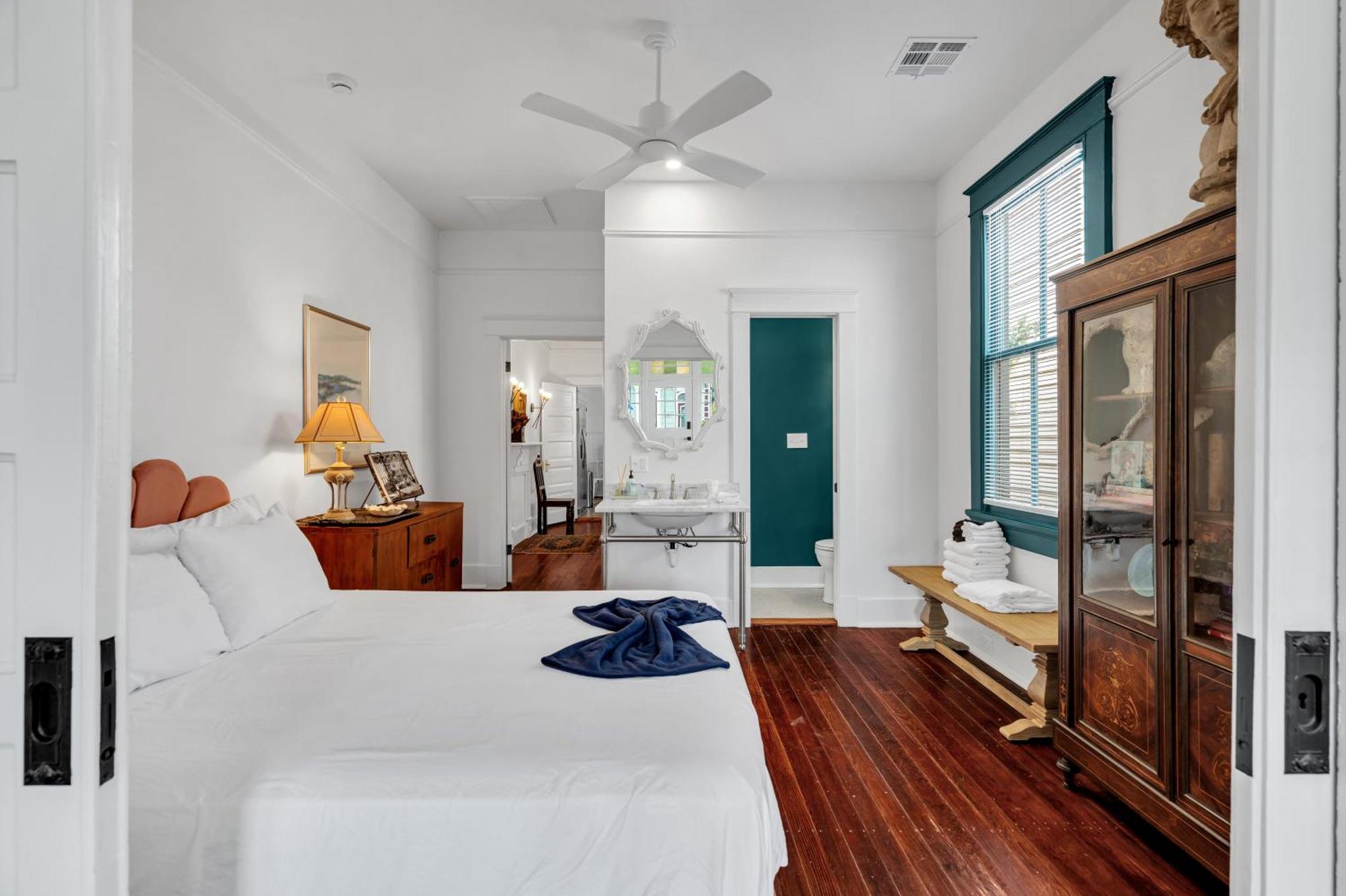 Bywater 2br Shotgun W Backyard Near Fq * New Orleans