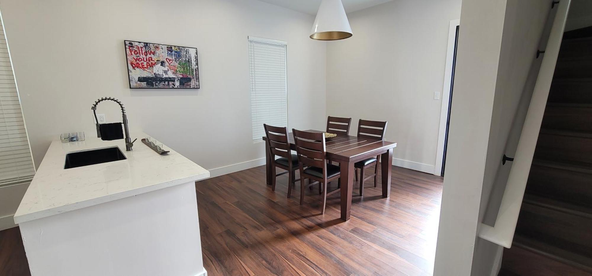 Holiday home Charming Near Superdome And French Qtr - Less Than 10 Min *