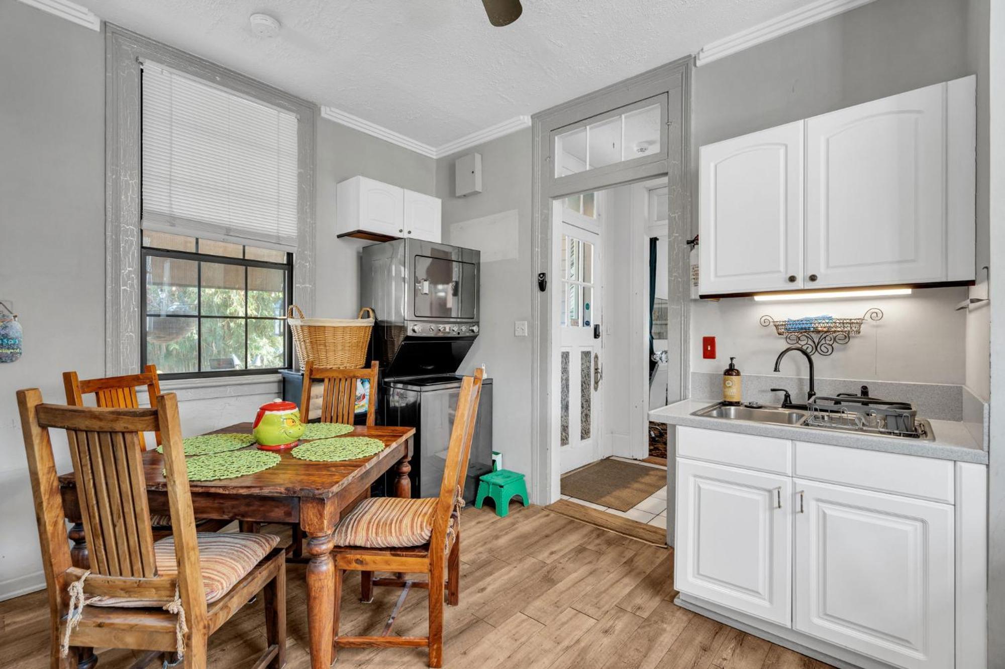 Historic Bywater 2br W Pets & Parking New Orleans