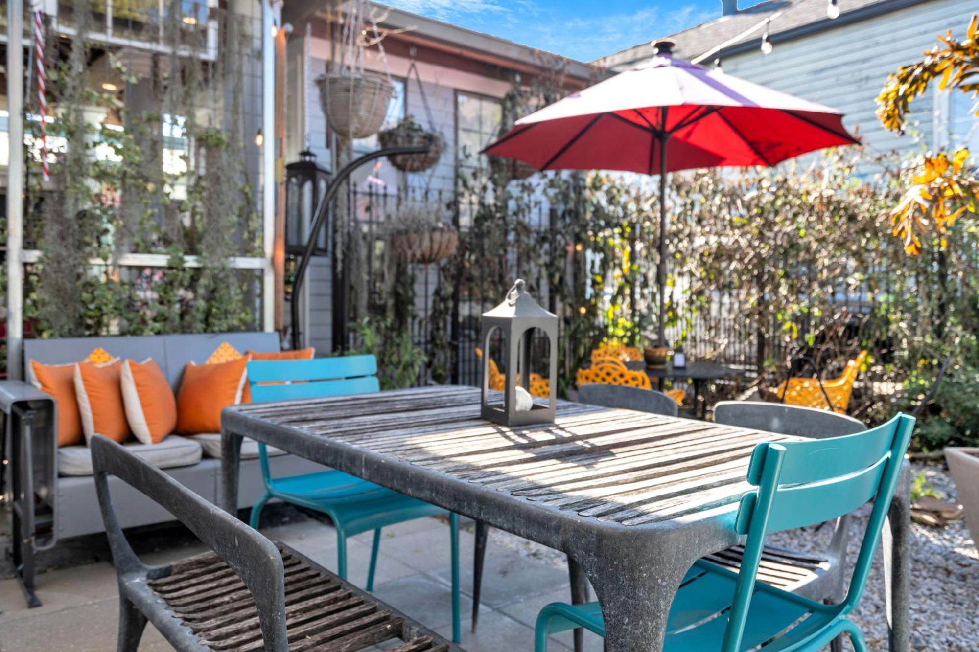 Historic Bywater 2br W Pets & Parking * New Orleans