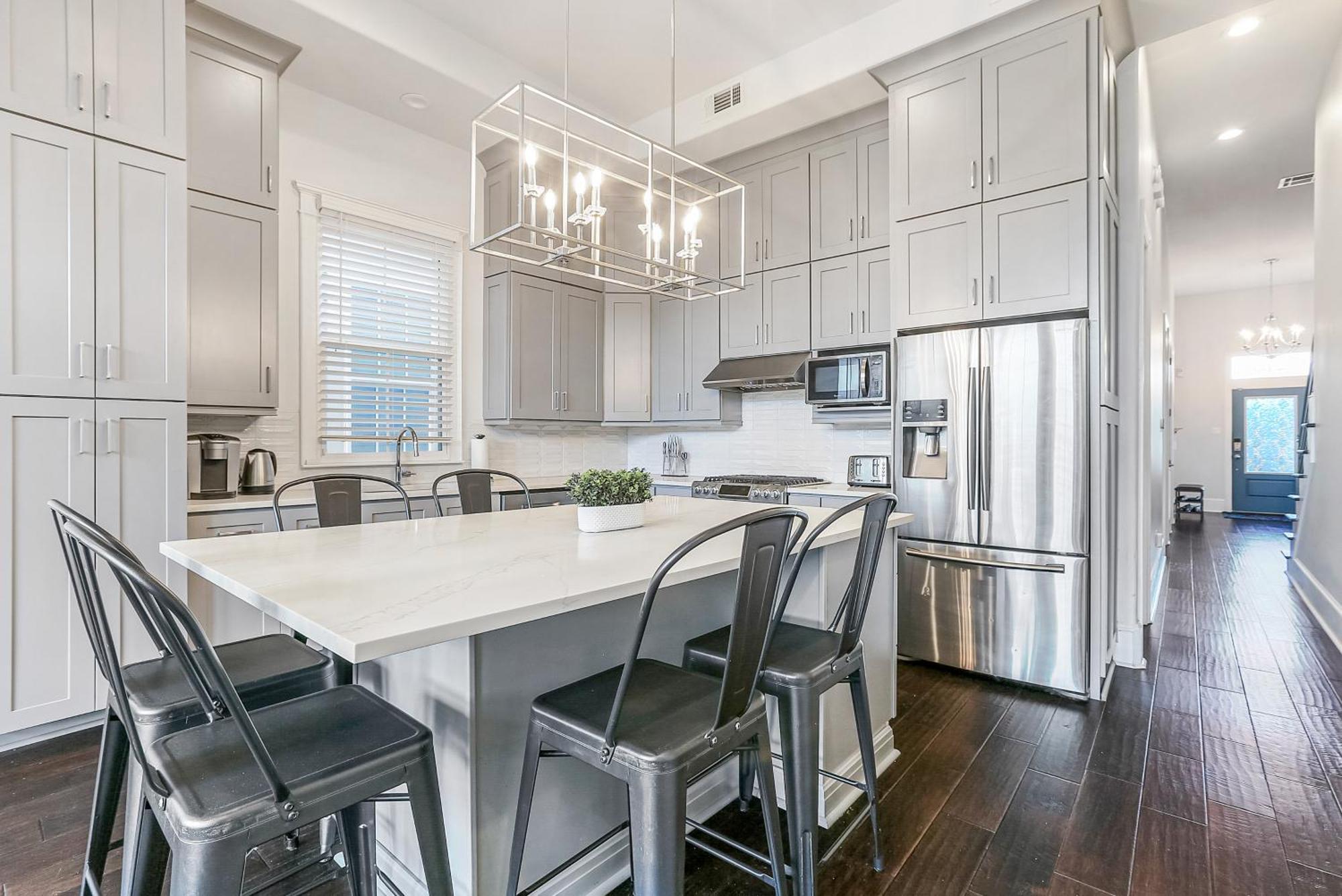 Sunny Walking Distance To Quarter And Dome Apartment New Orleans