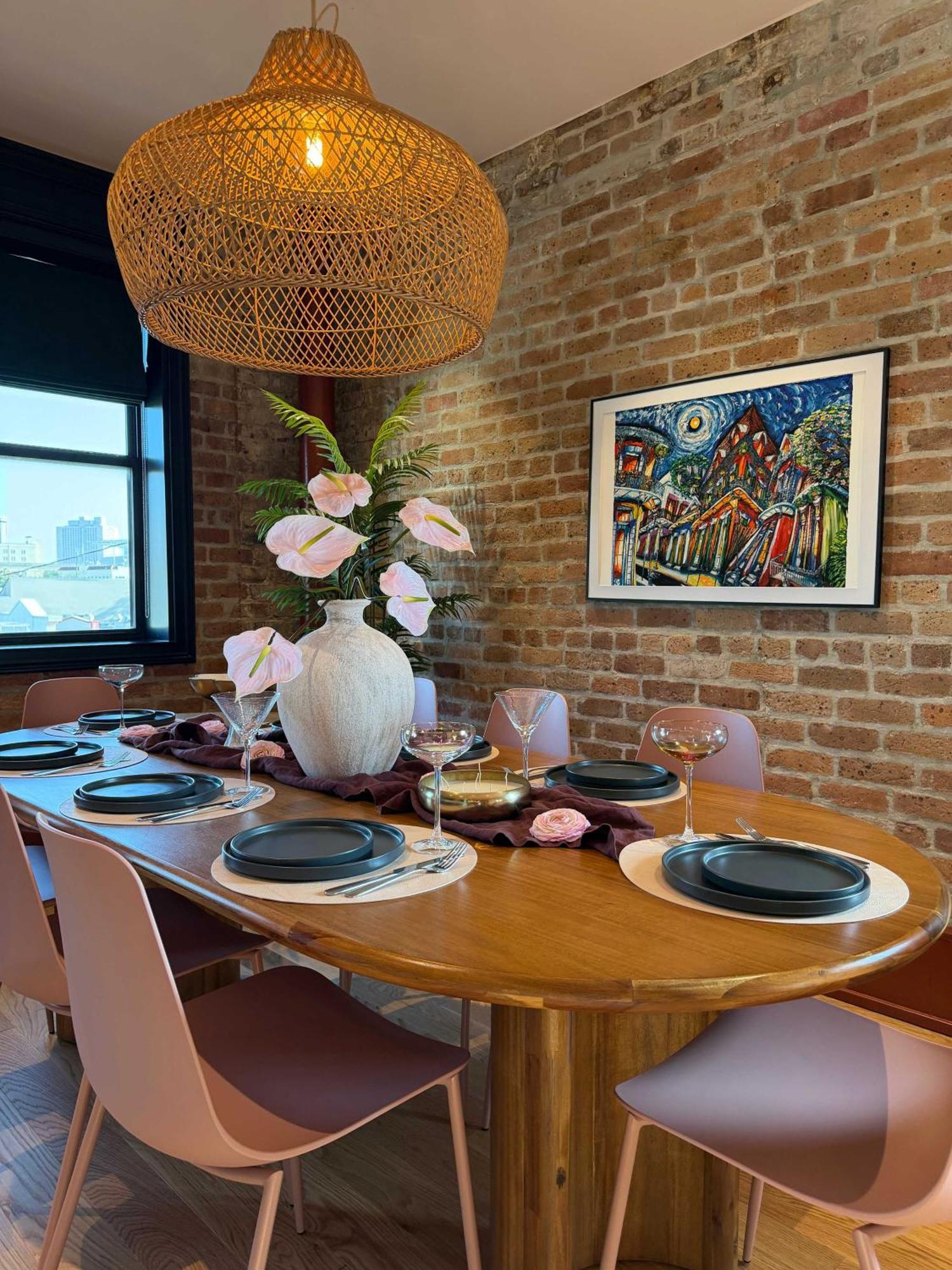 Apartment The Gisele - Charming 4br 4ba For 8 - Pool & Streetcar Stop