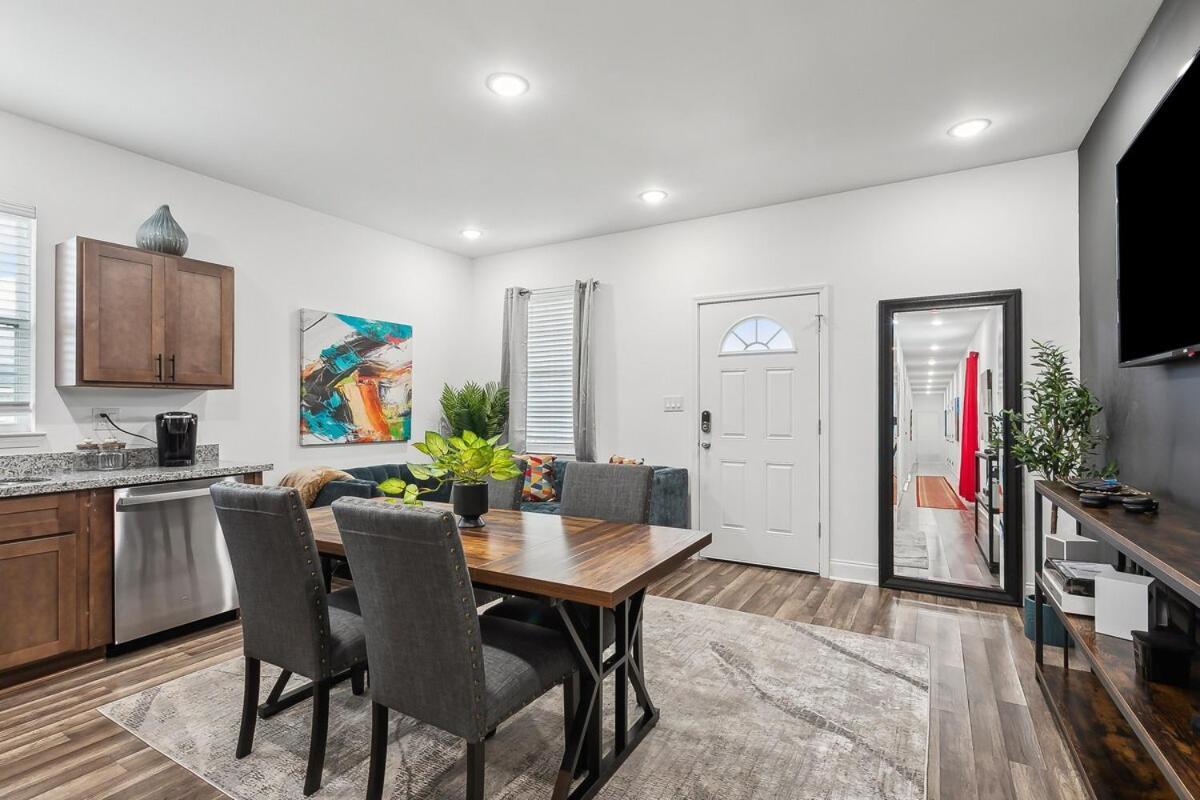 Apartment Spacious 10br Nola Home, Perfect For Groups, King Bed