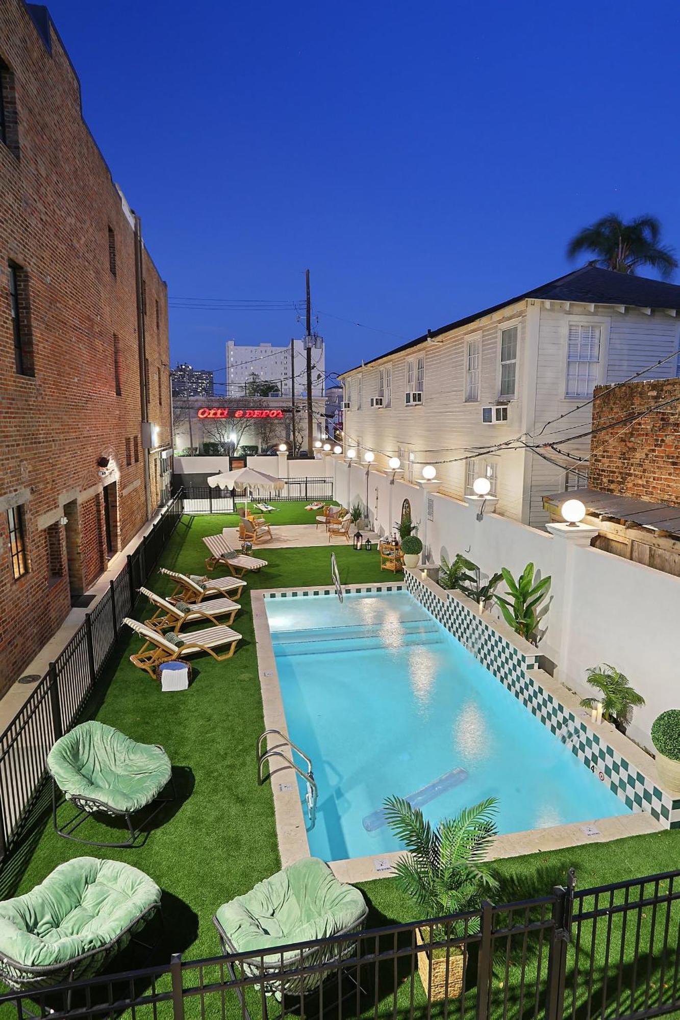 The Gisele - Charming 4br 4ba For 8 - Pool & Streetcar Stop New Orleans