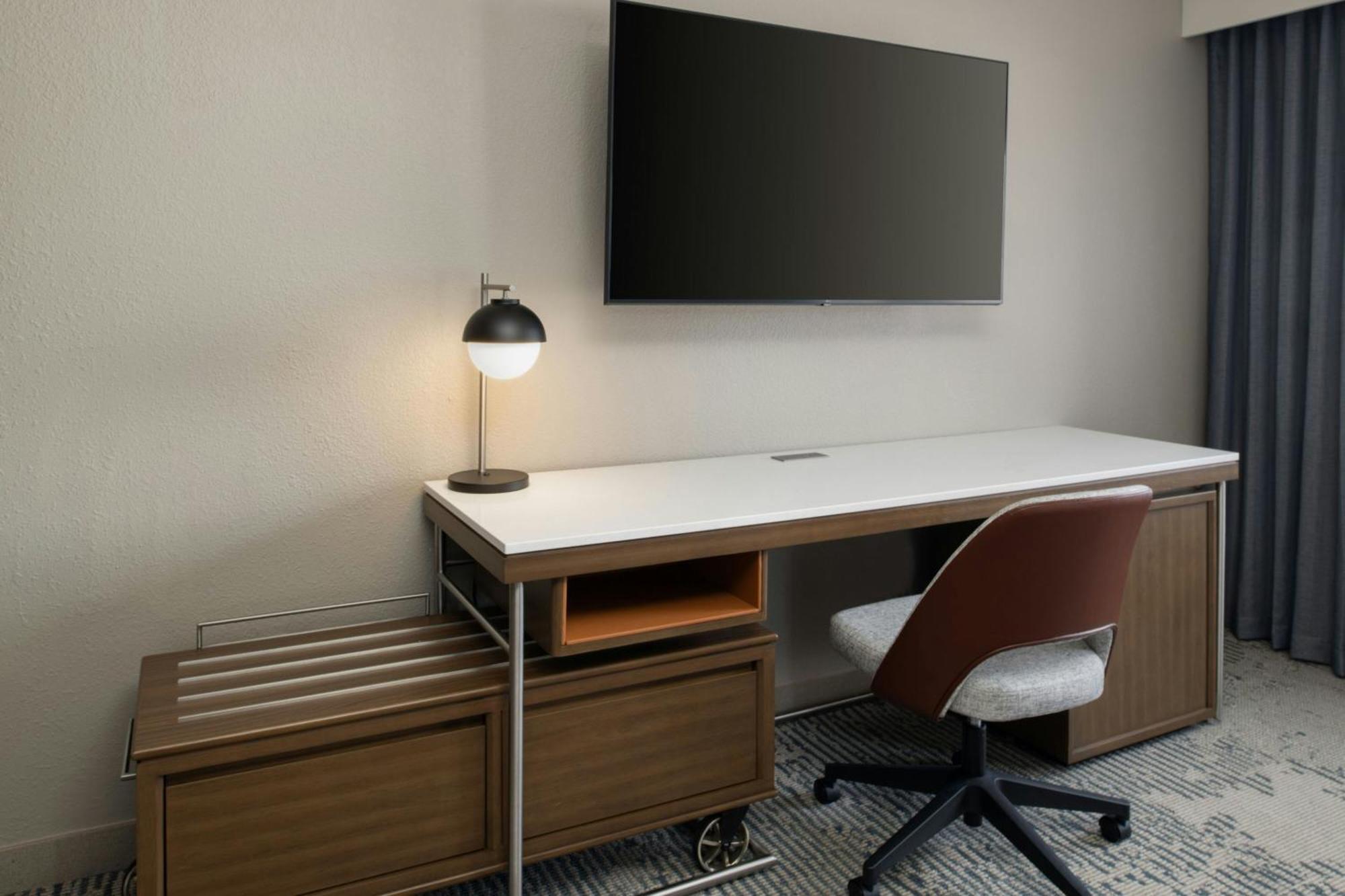 Hotel Courtyard By Marriott Warehouse Arts District New Orleans