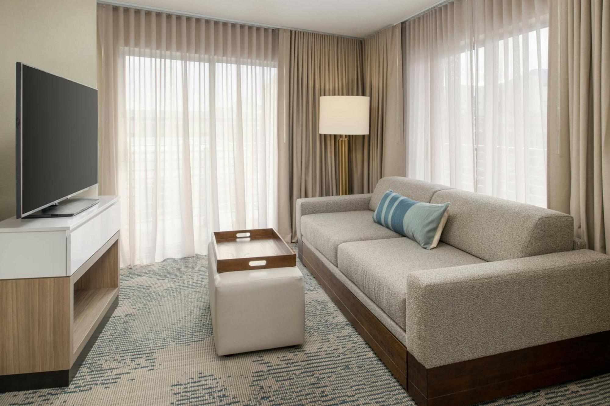 Springhill By Marriott Warehouse Arts District 3*