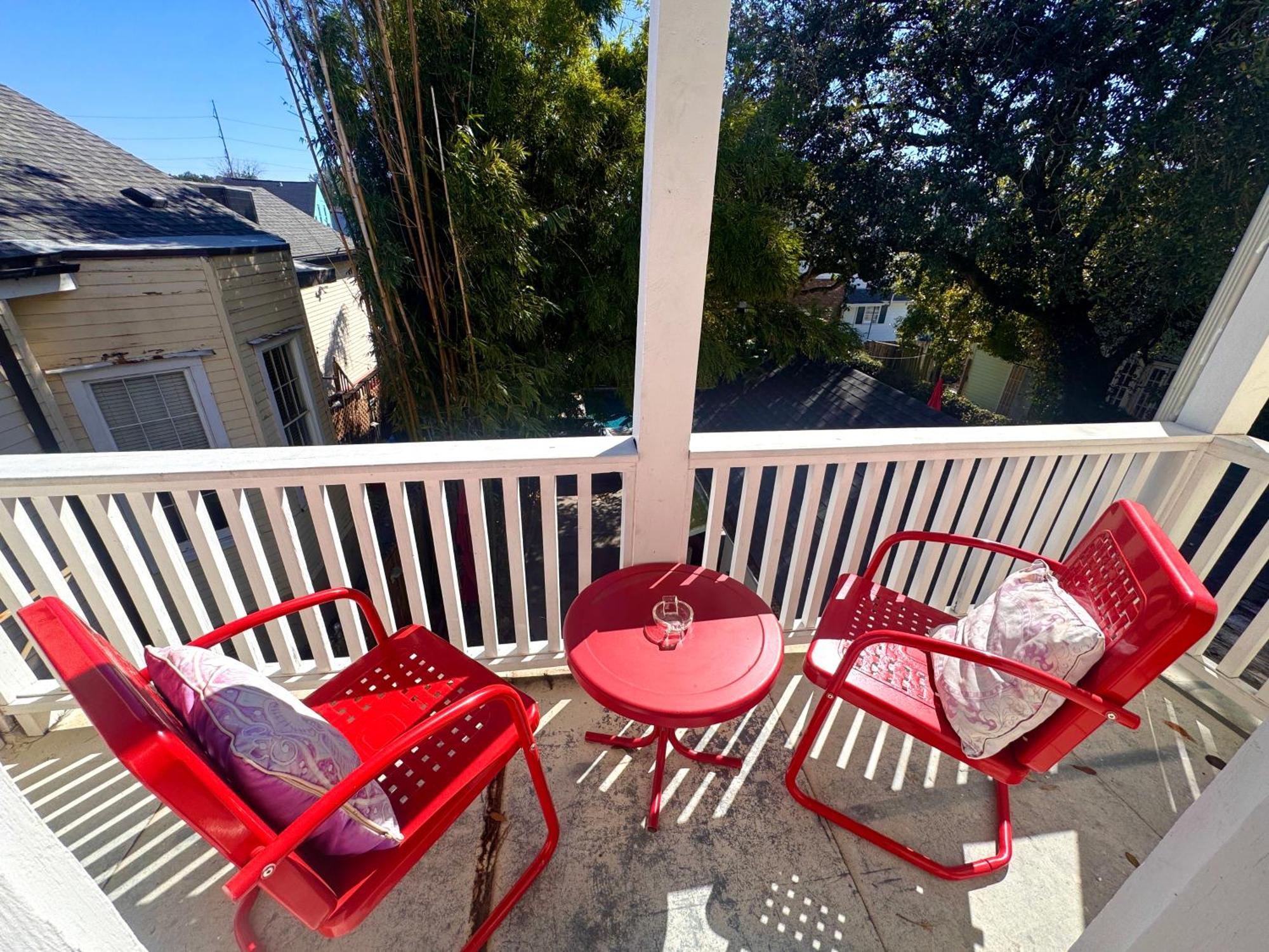 Holiday home Historic- Salt Pool-Balconies-Near French Quarter *
