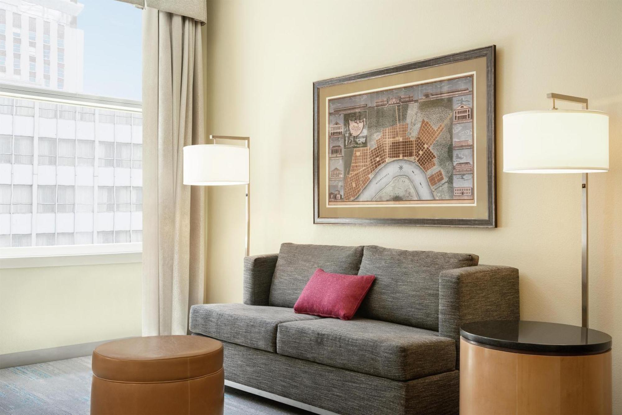 Hampton & Downtown French Quarter Area Hotel 3*