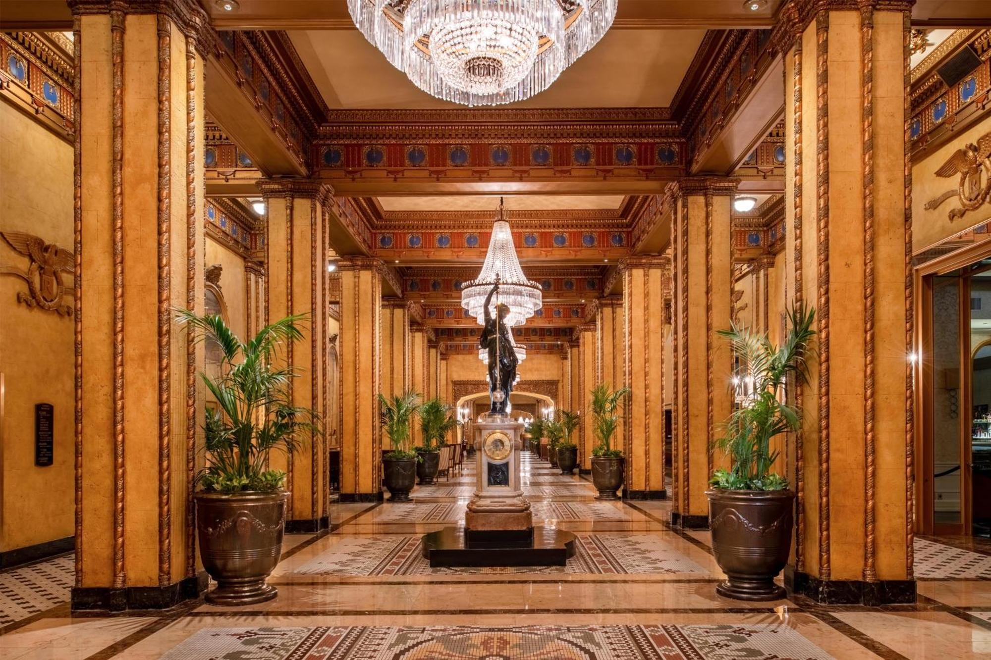 The Roosevelt - Waldorf Astoria & Hotel New Orleans