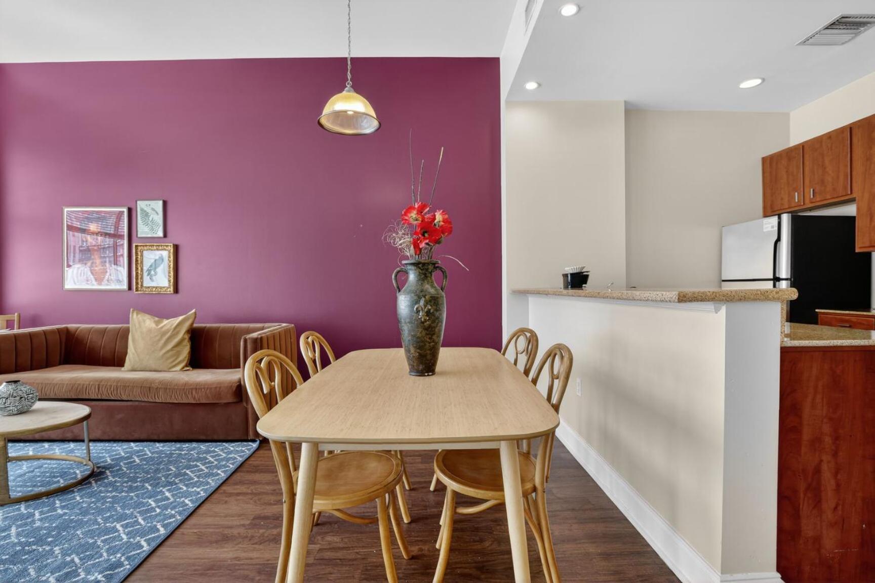 Apartment Roami At Duncan Plaza New Orleans