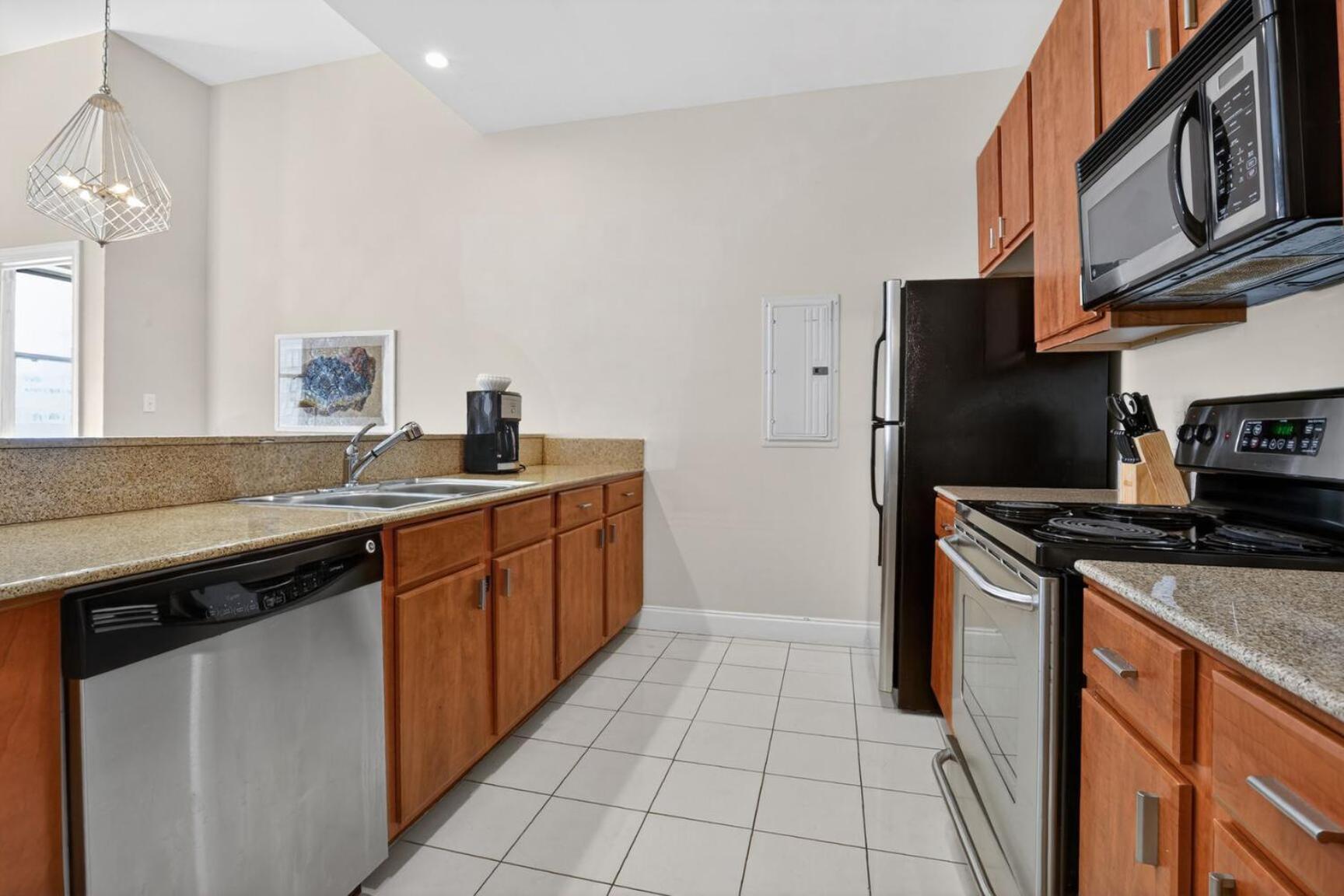 Roami At Duncan Plaza Apartment New Orleans