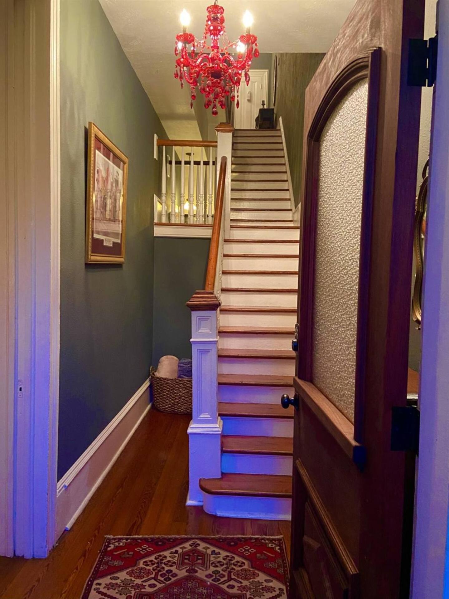 Historic- Salt Pool-Balconies-Near French Quarter