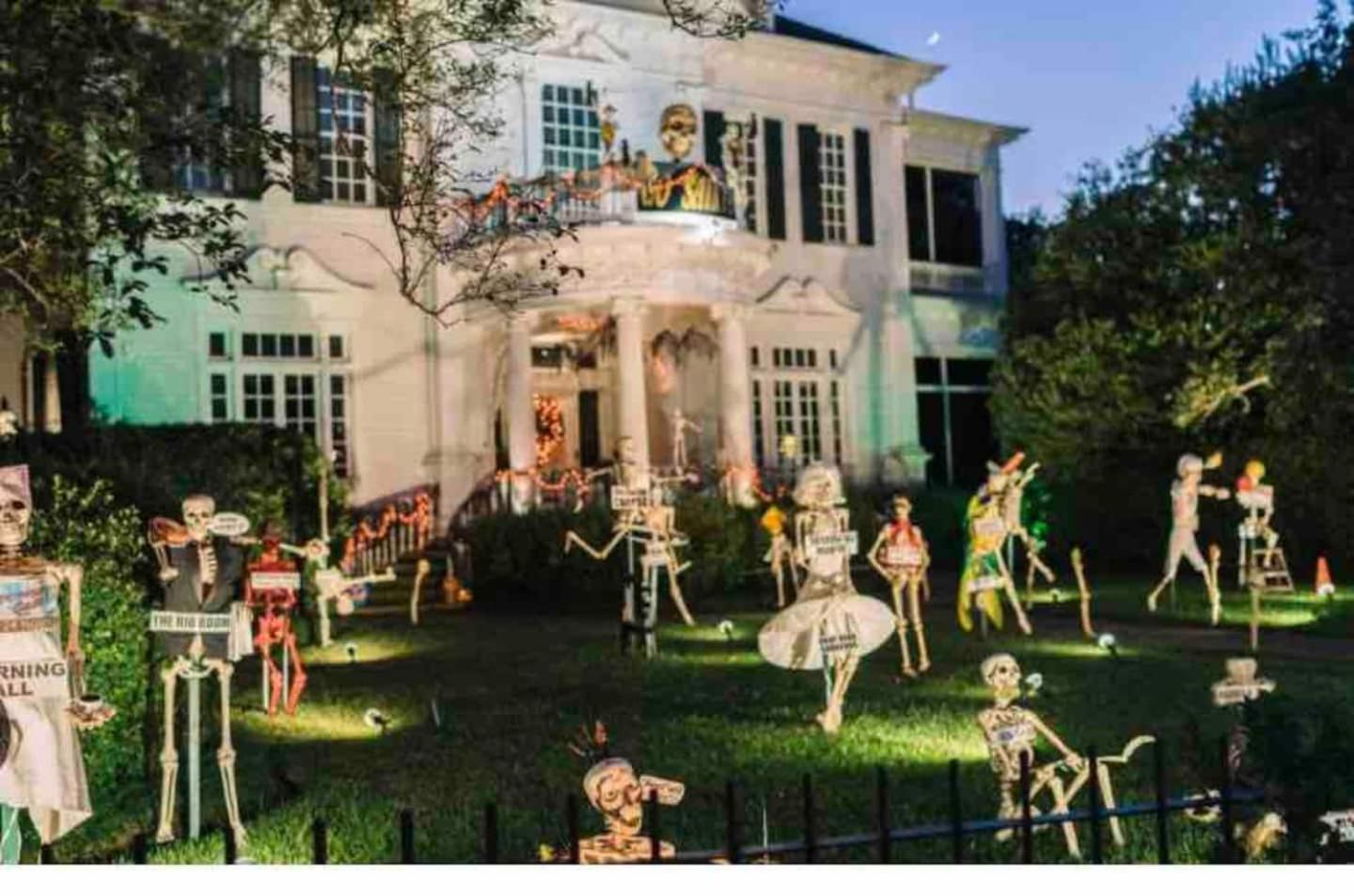 Modern Double Near Superdome W Patio & Workspace Holiday home