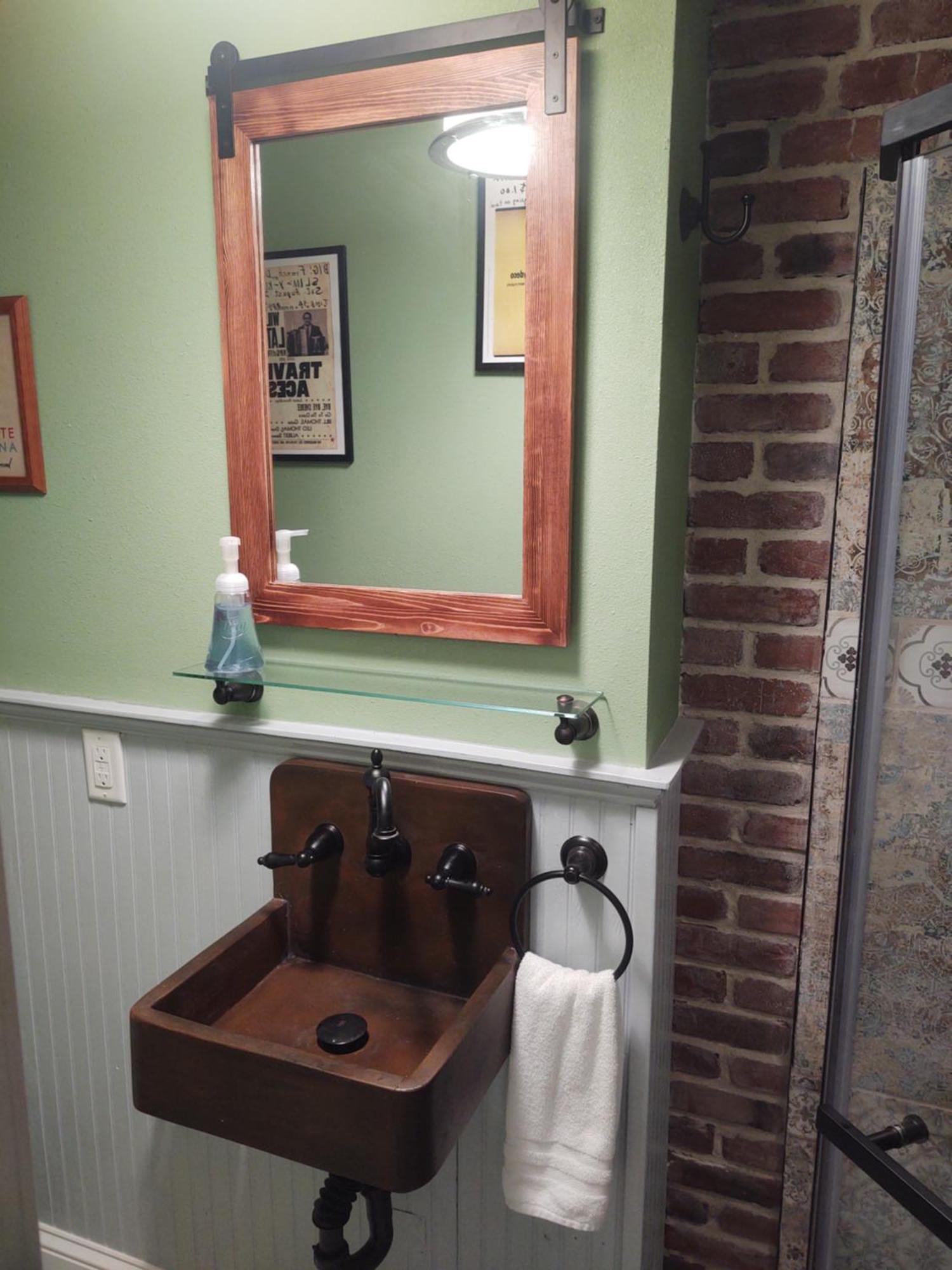 Inn The Blue60 Marigny Inn