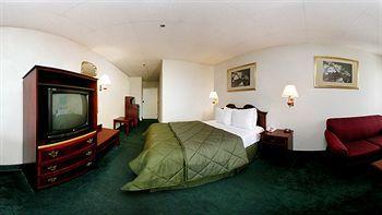 Fairfield By Marriott Inn & Suites New Orleans Downtown French Quarter Area Hotel 3*