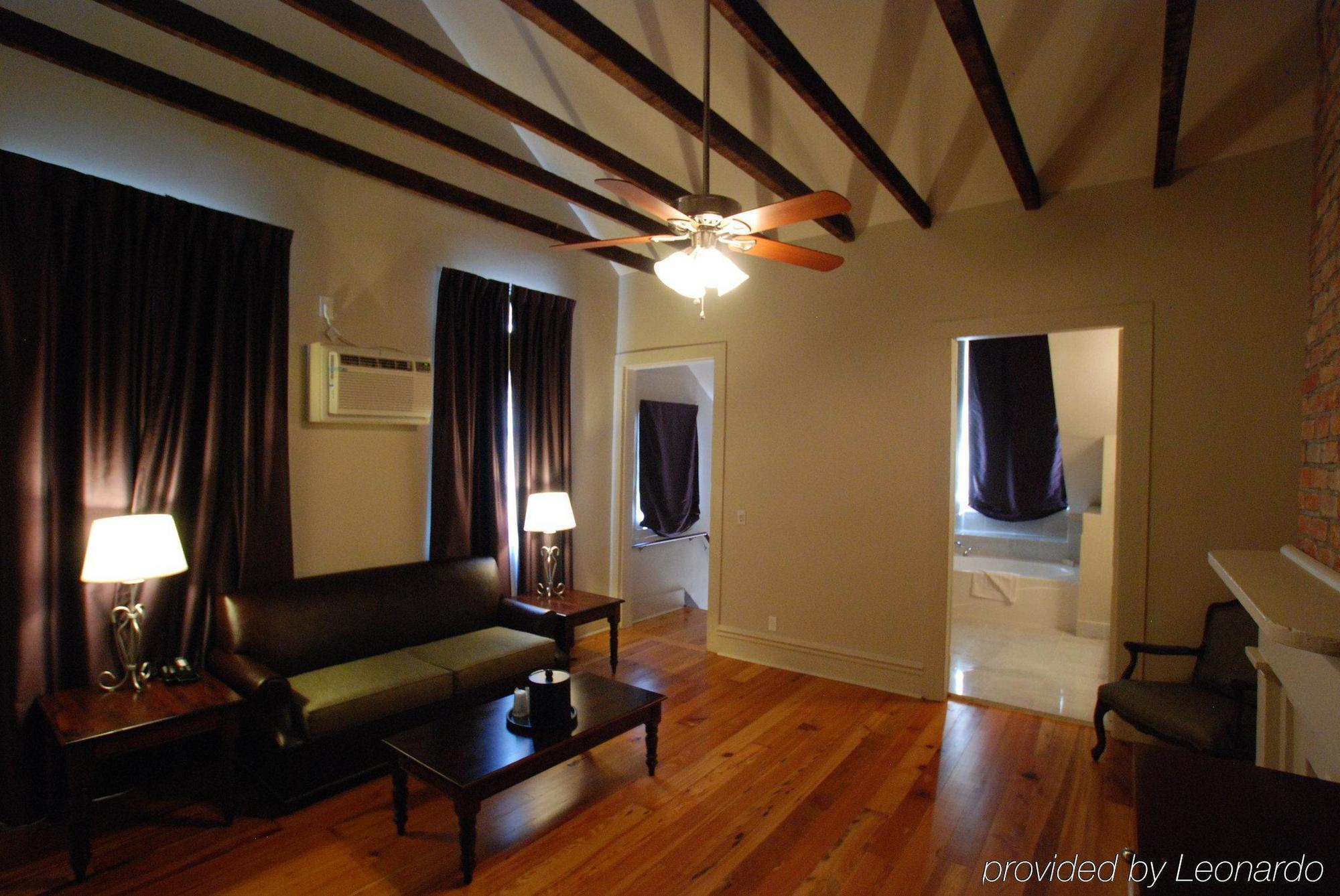 On St. Ann, A French Quarter Inn