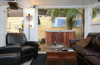 Fleur De Lis Mansion Bed & Breakfast