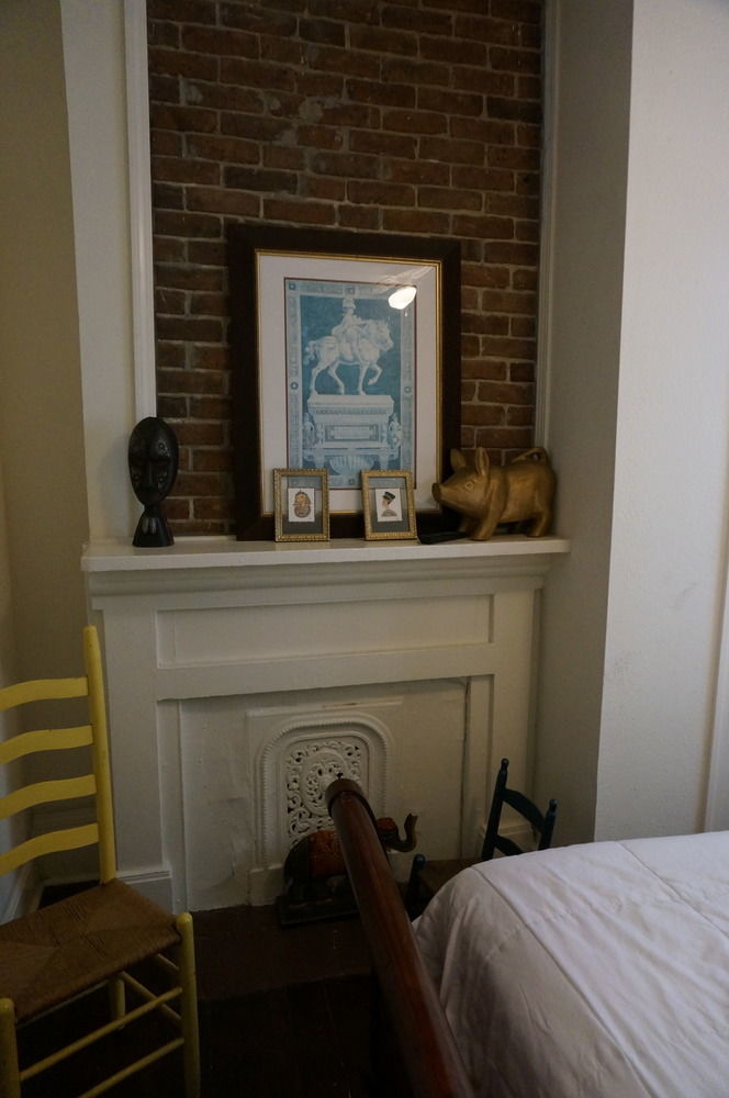 Balcony Bed & Breakfast