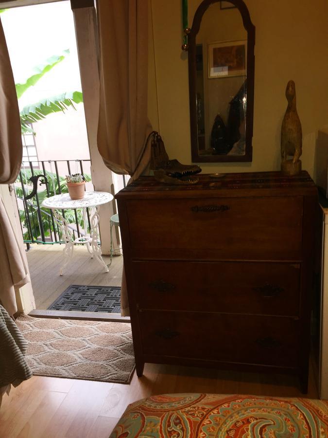 1870 Banana Courtyard French Quarter 3*