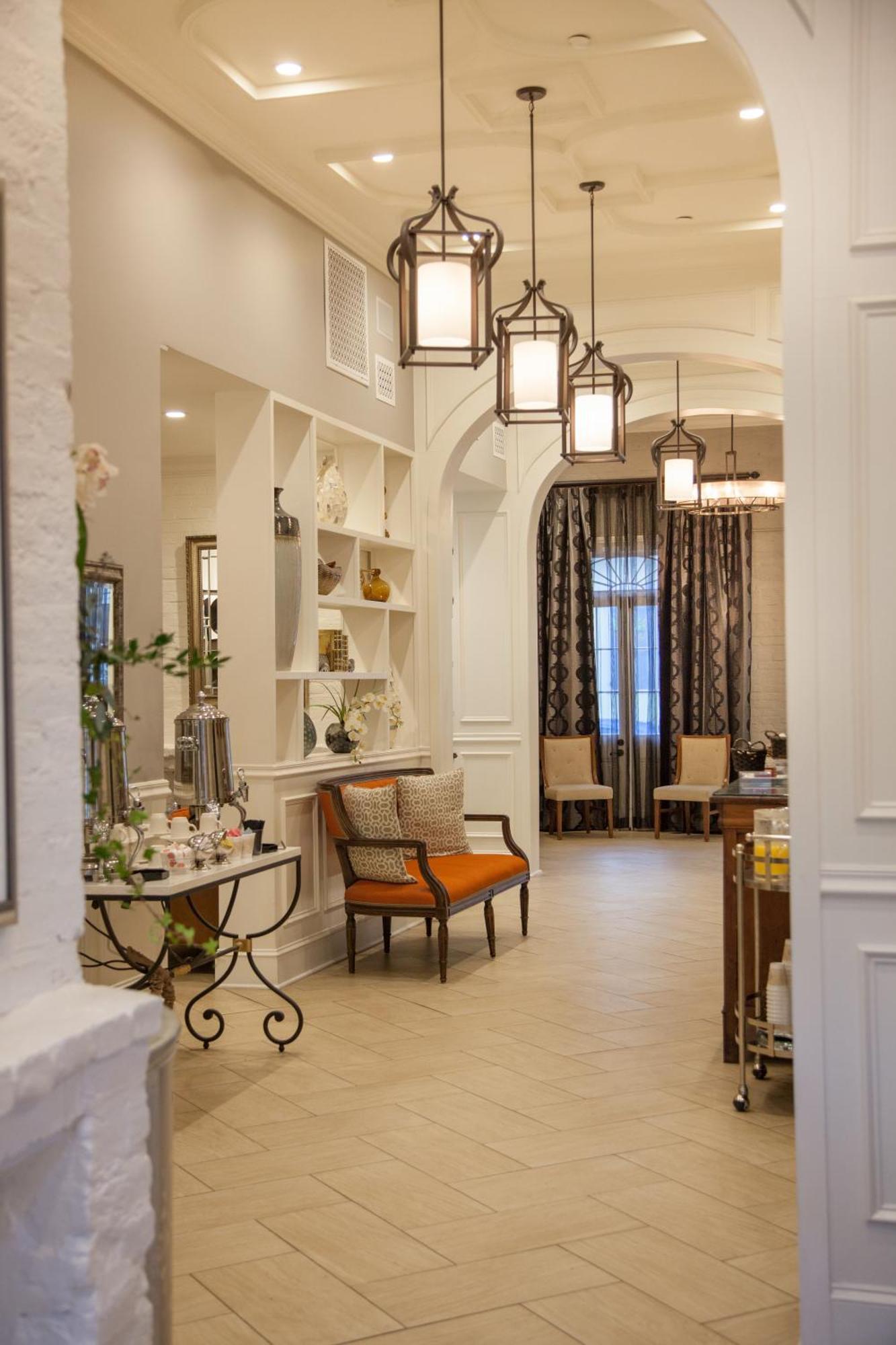 St. Pierre French Quarter New Orleans