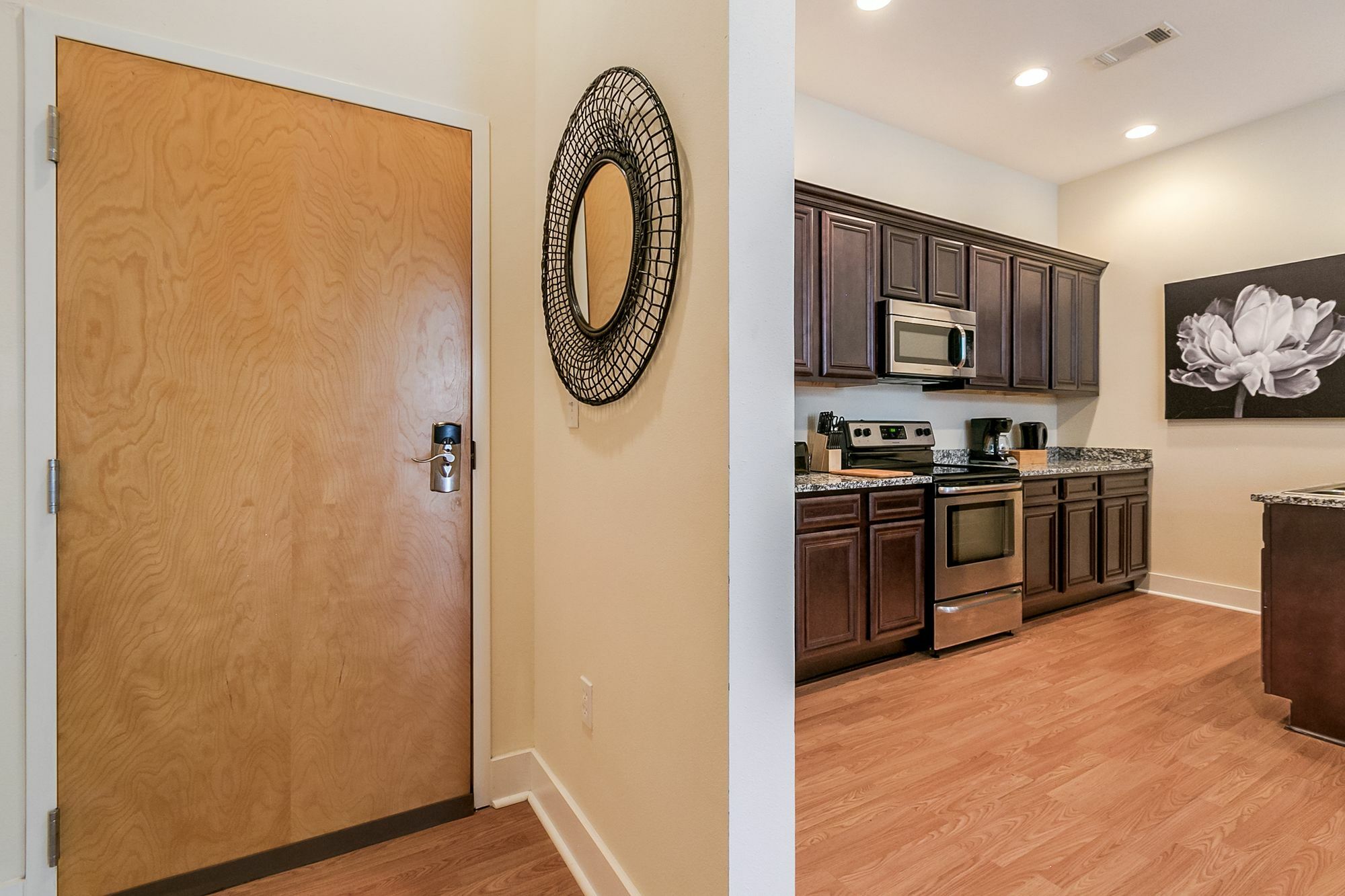 Posh 1br In Arts/warehouse District By Sonder New Orleans