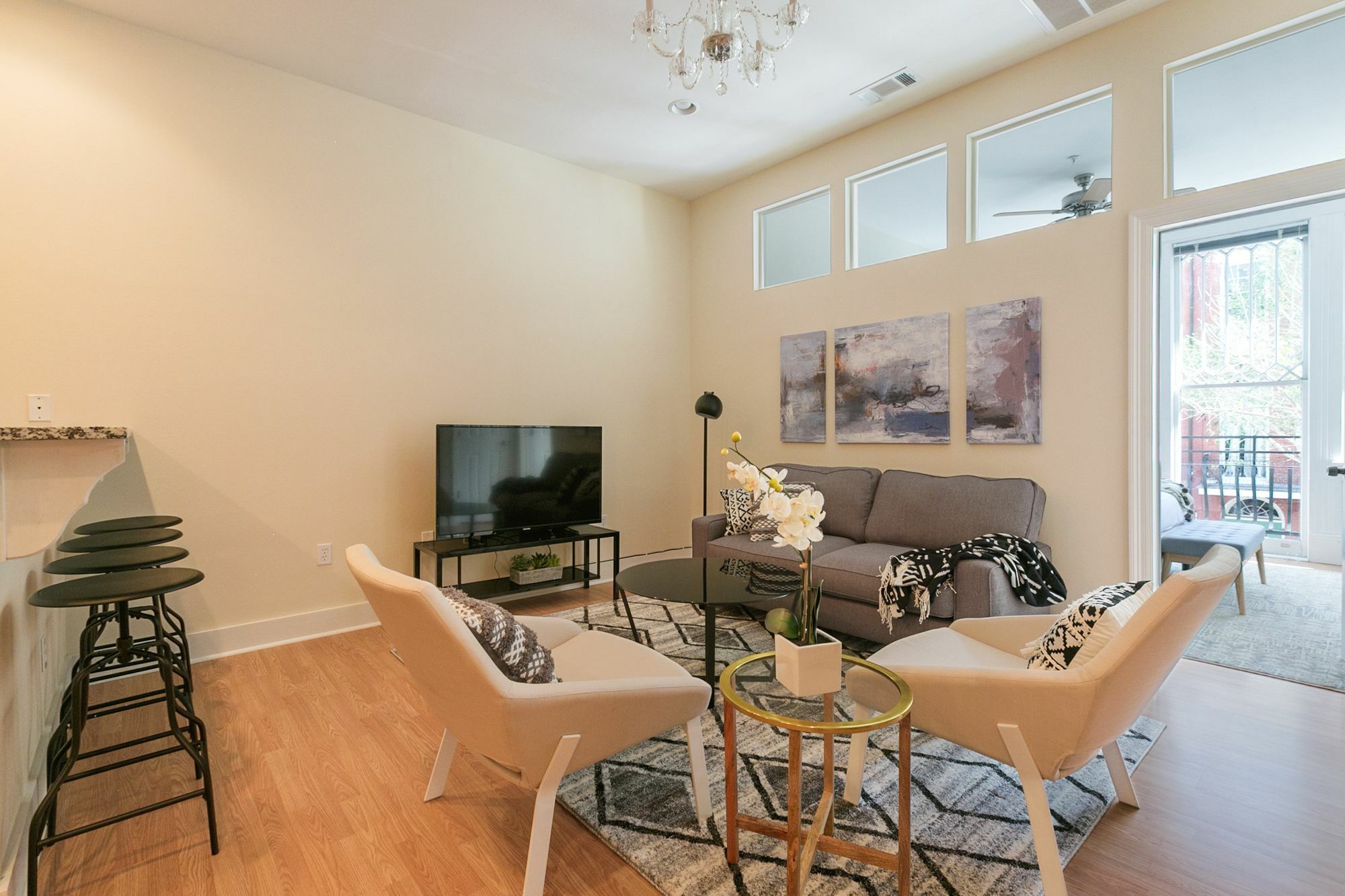 Posh 1br In Arts/warehouse District By Sonder *