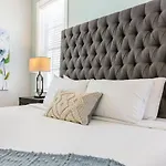 Stunning 4br-5br Near French Quarter Homes By Hosteeva * New Orleans