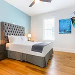 Stunning 4br-5br Near French Quarter Homes By Hosteeva Apartment