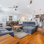 Stunning 4br-5br Near French Quarter Homes By Hosteeva New Orleans