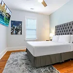 Apartment Stunning 4br-5br Near French Quarter Homes By Hosteeva New Orleans